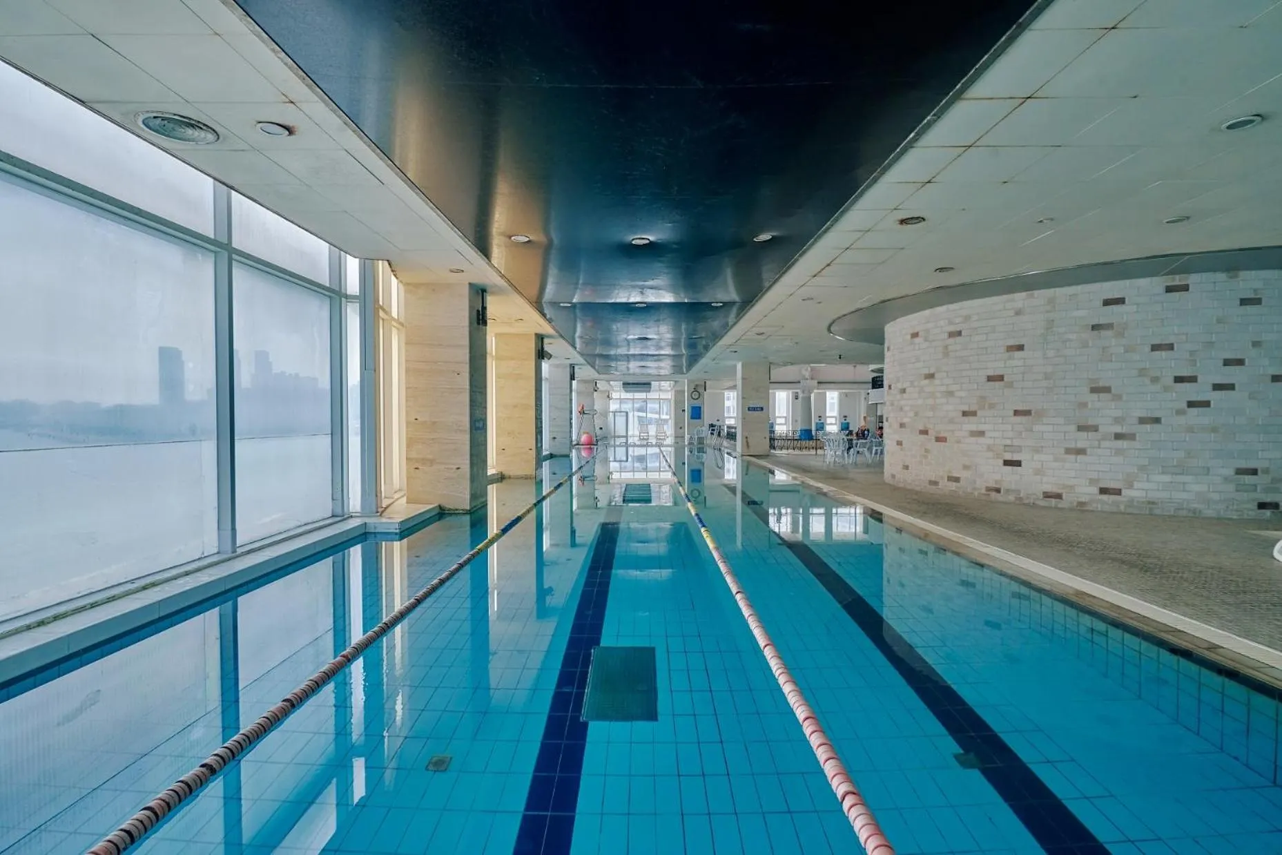 Swimming pool in Hotel Aqua Palace