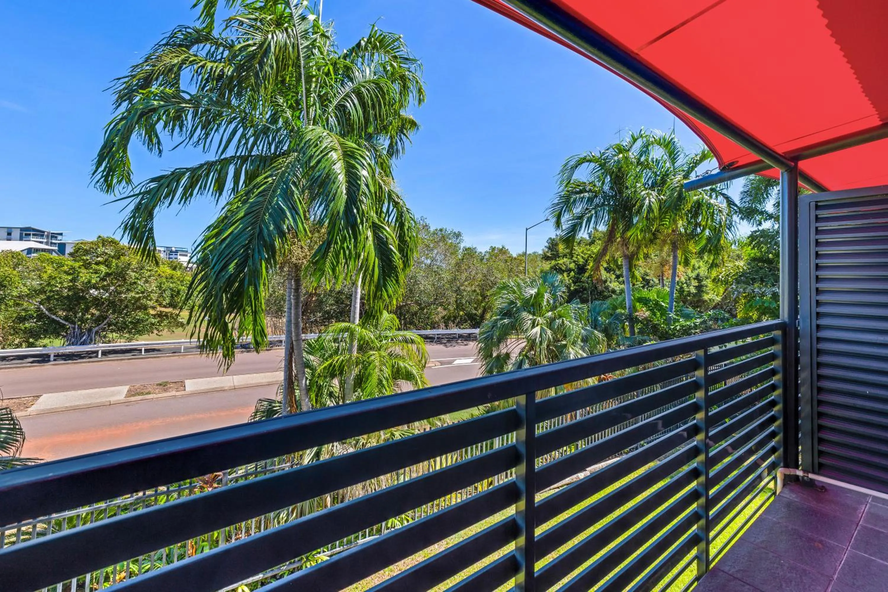Balcony/Terrace in Vitina Studios by Argus