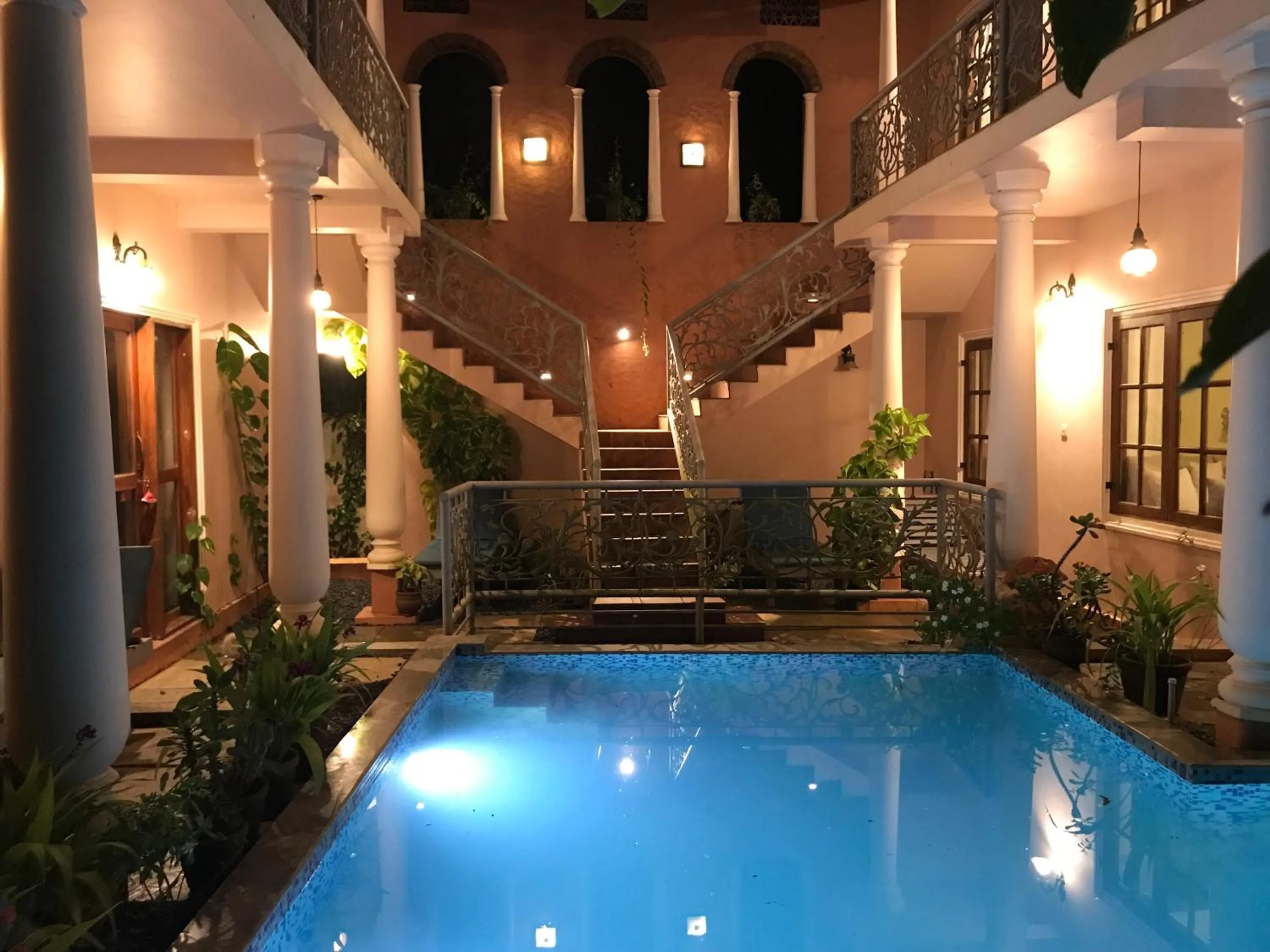 Property building in Mandaram villas