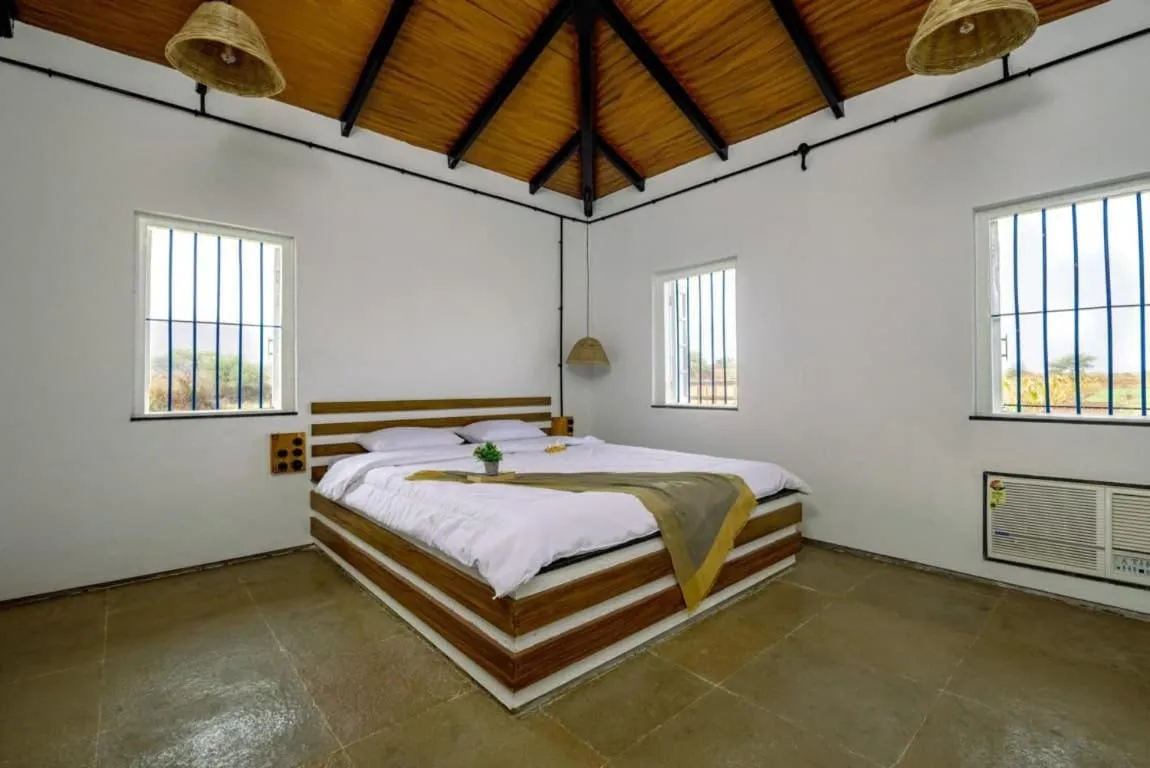 Property building, Bed in THE EARTH FARM