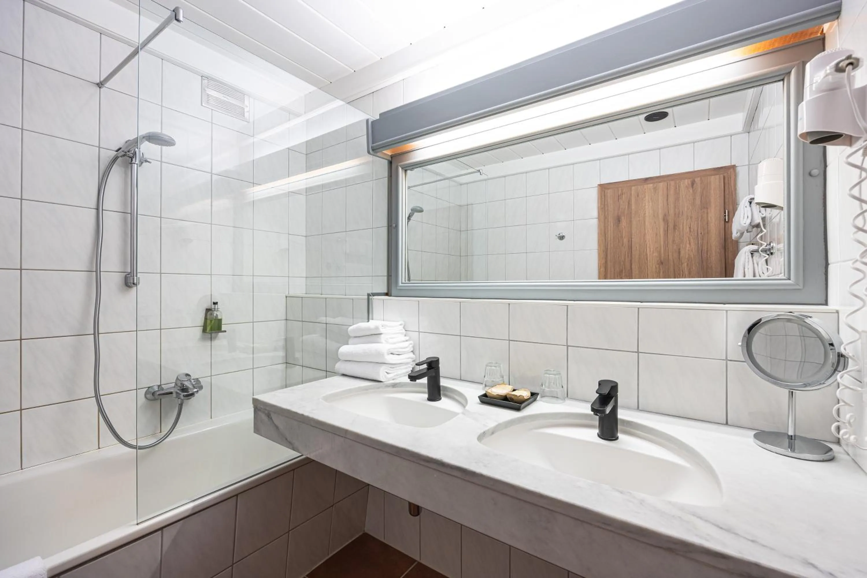 Bathroom in Upside Down Town Hotel-Neue Post