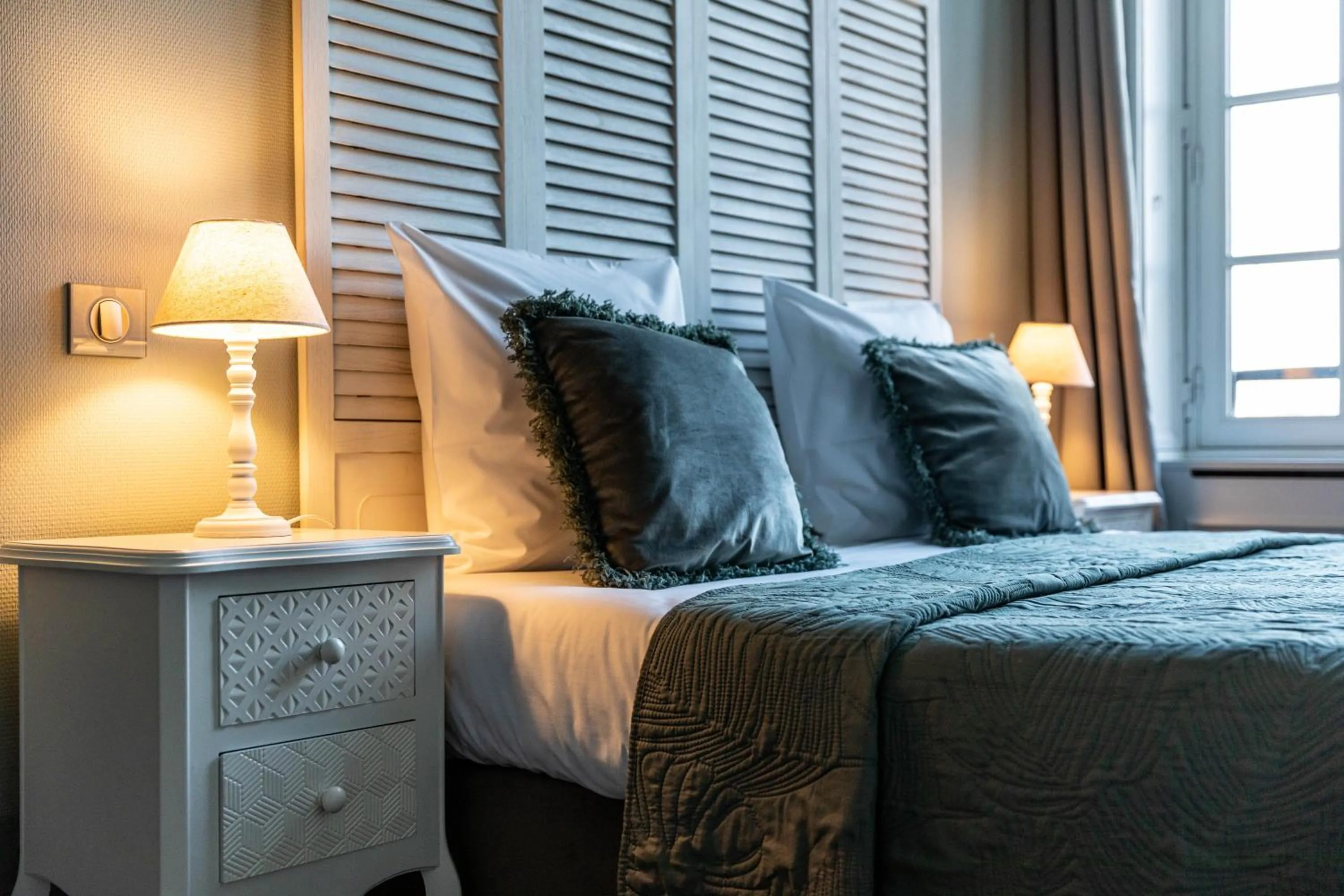 Bed in Hotel Ô Château