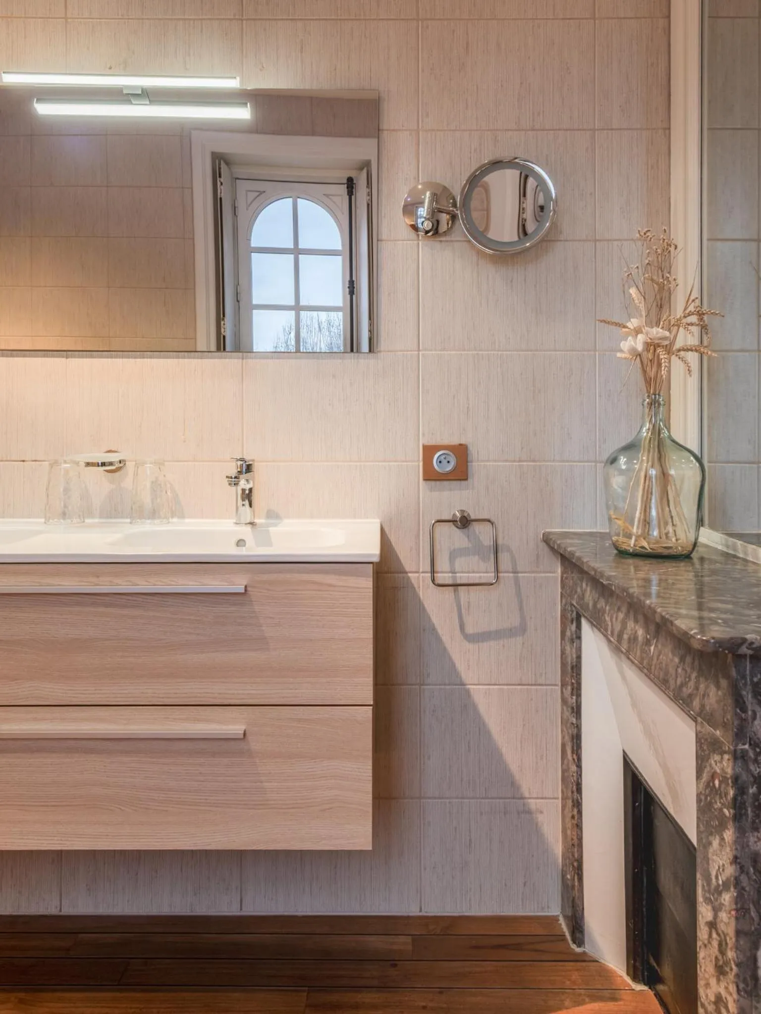Bathroom in Hotel Ô Château