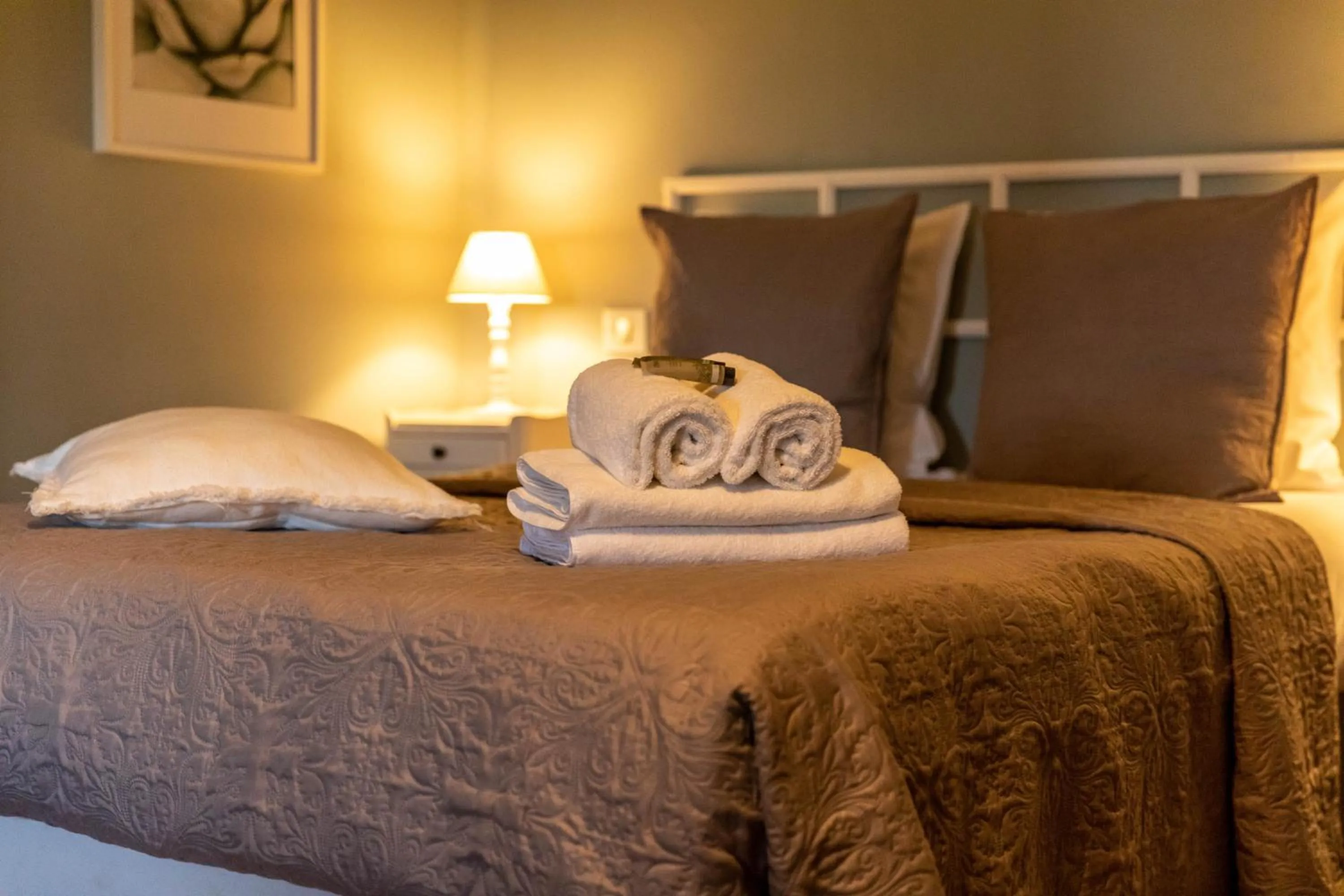 Bedroom, Bed in Hotel Ô Château