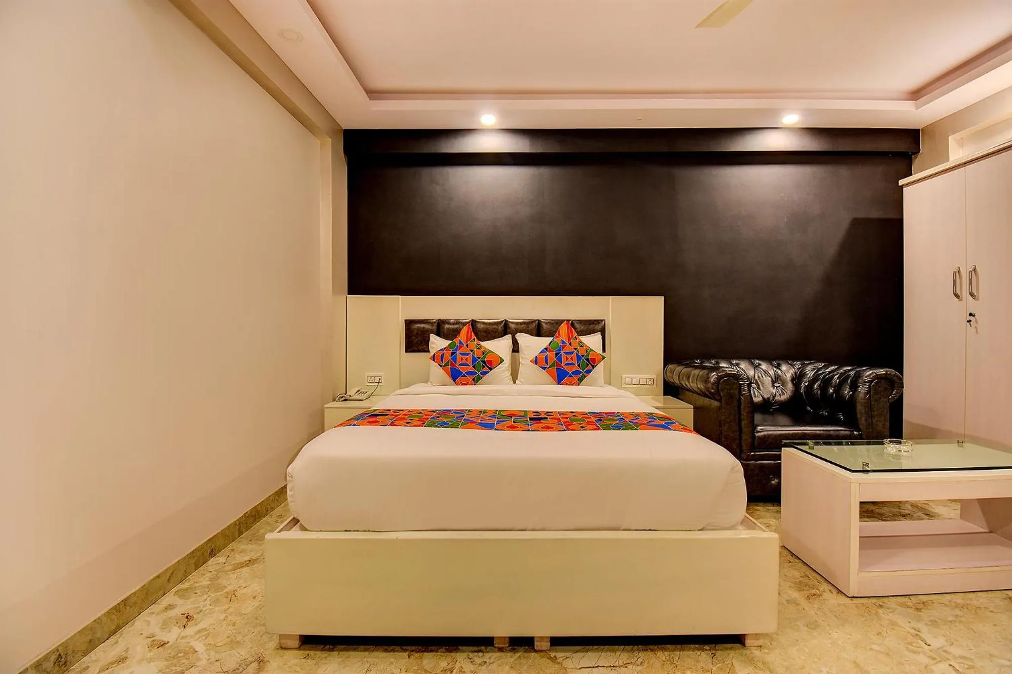 Bed in FabHotel Cozzy Inn - Tilak Nagar Main Road, Jayanagar