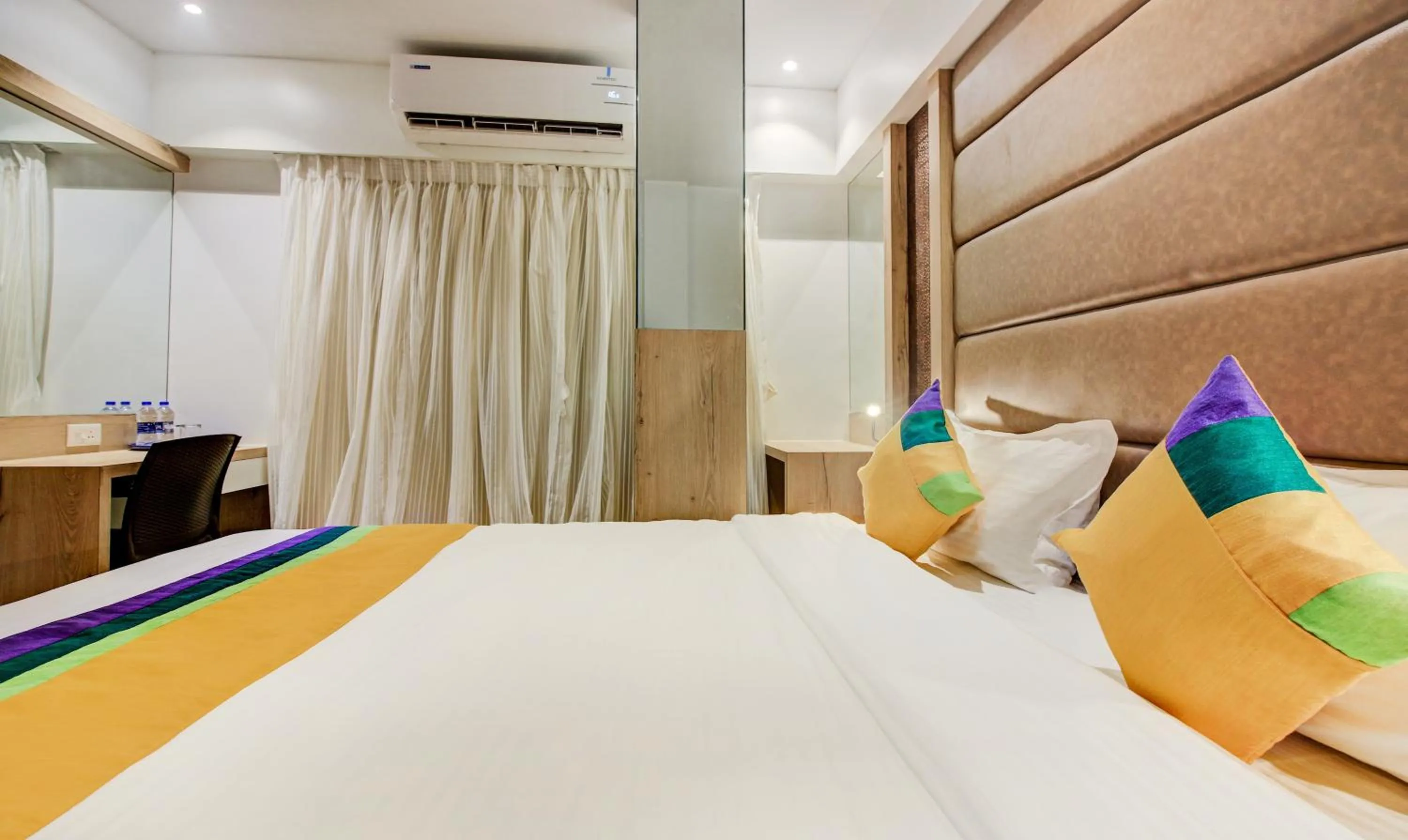 Bed in Hotel Aarush Inn