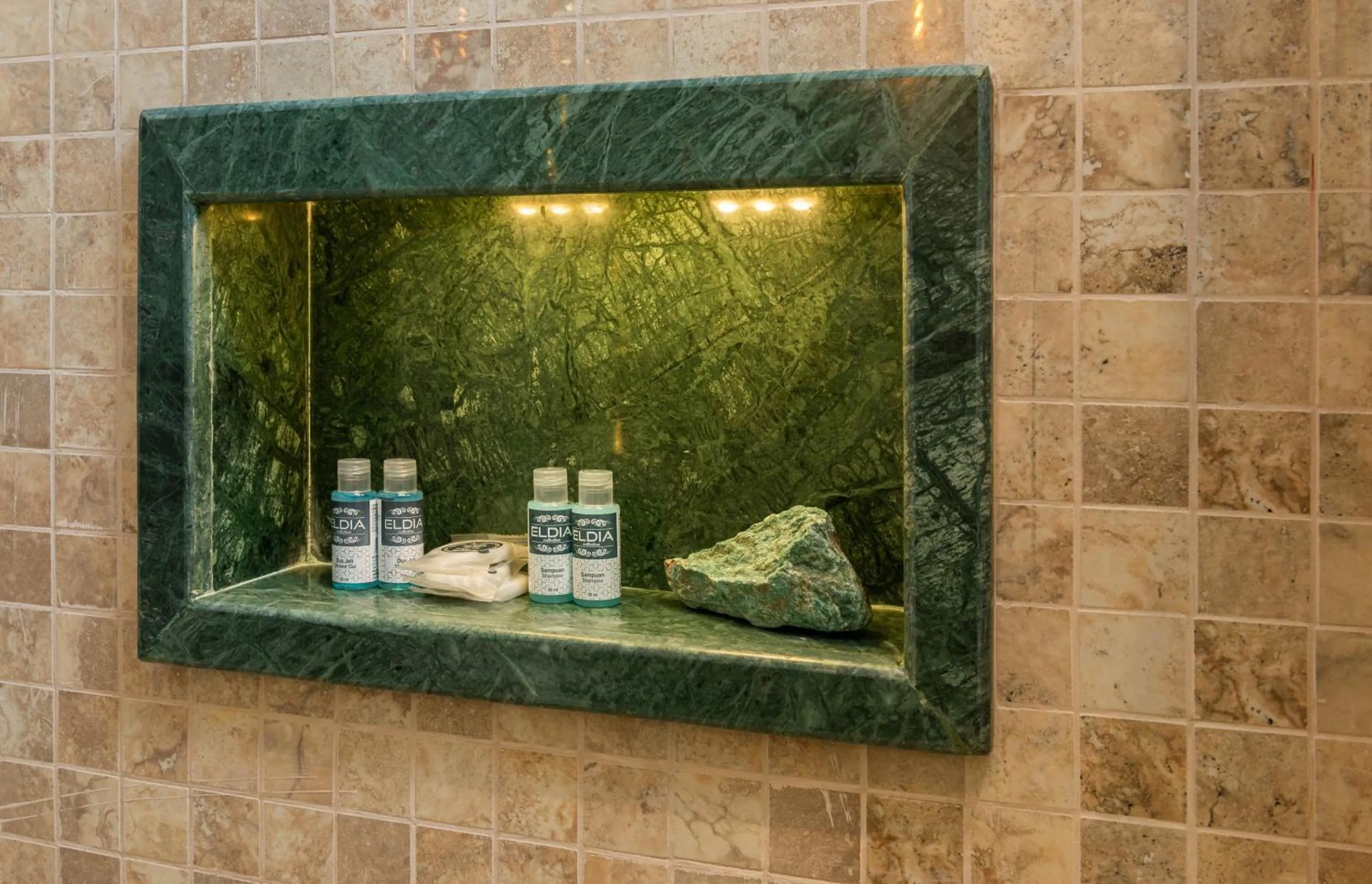 Bathroom in Begonville Mansion Oldcity