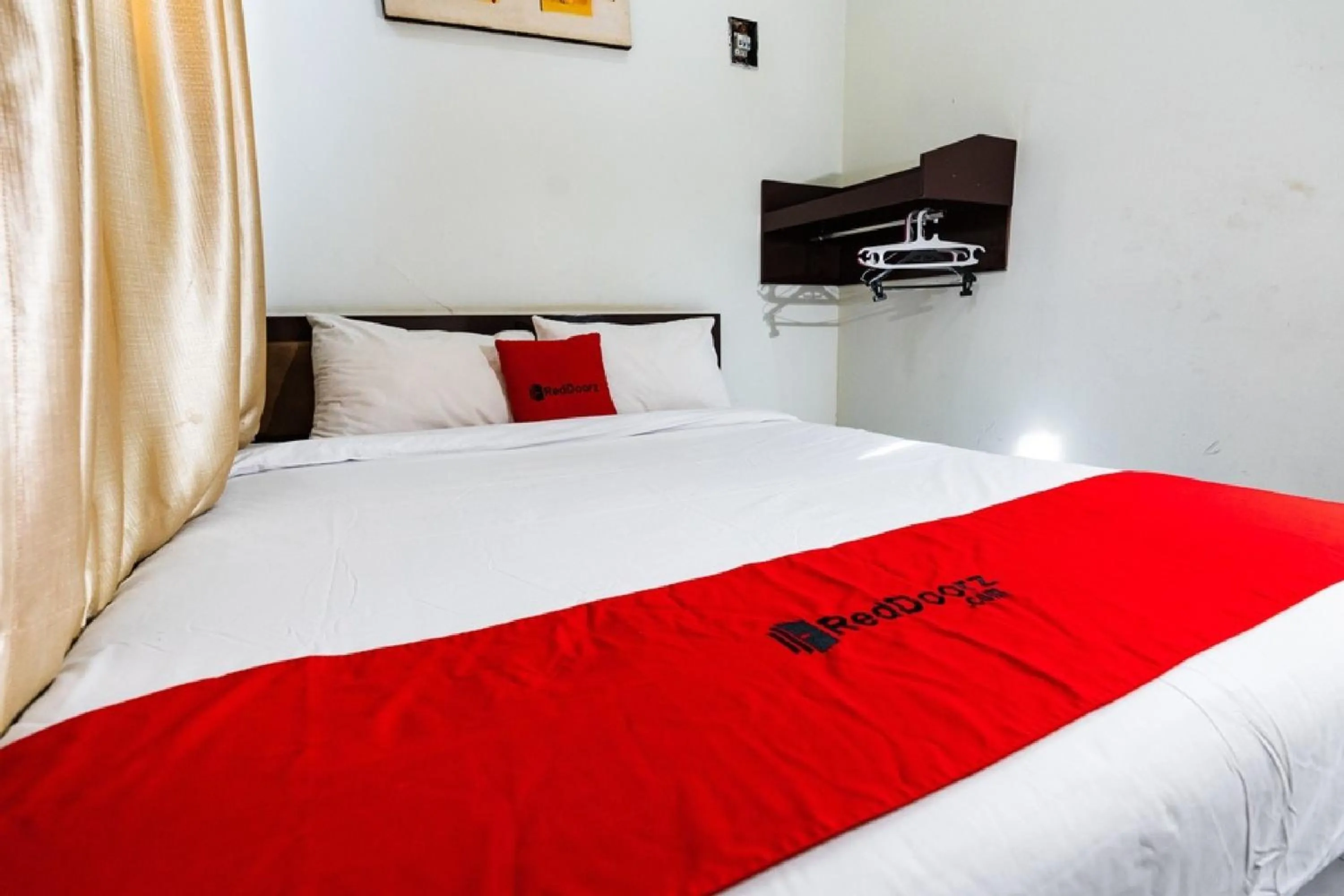 Bathroom in RedDoorz @ Hertasning Area 2