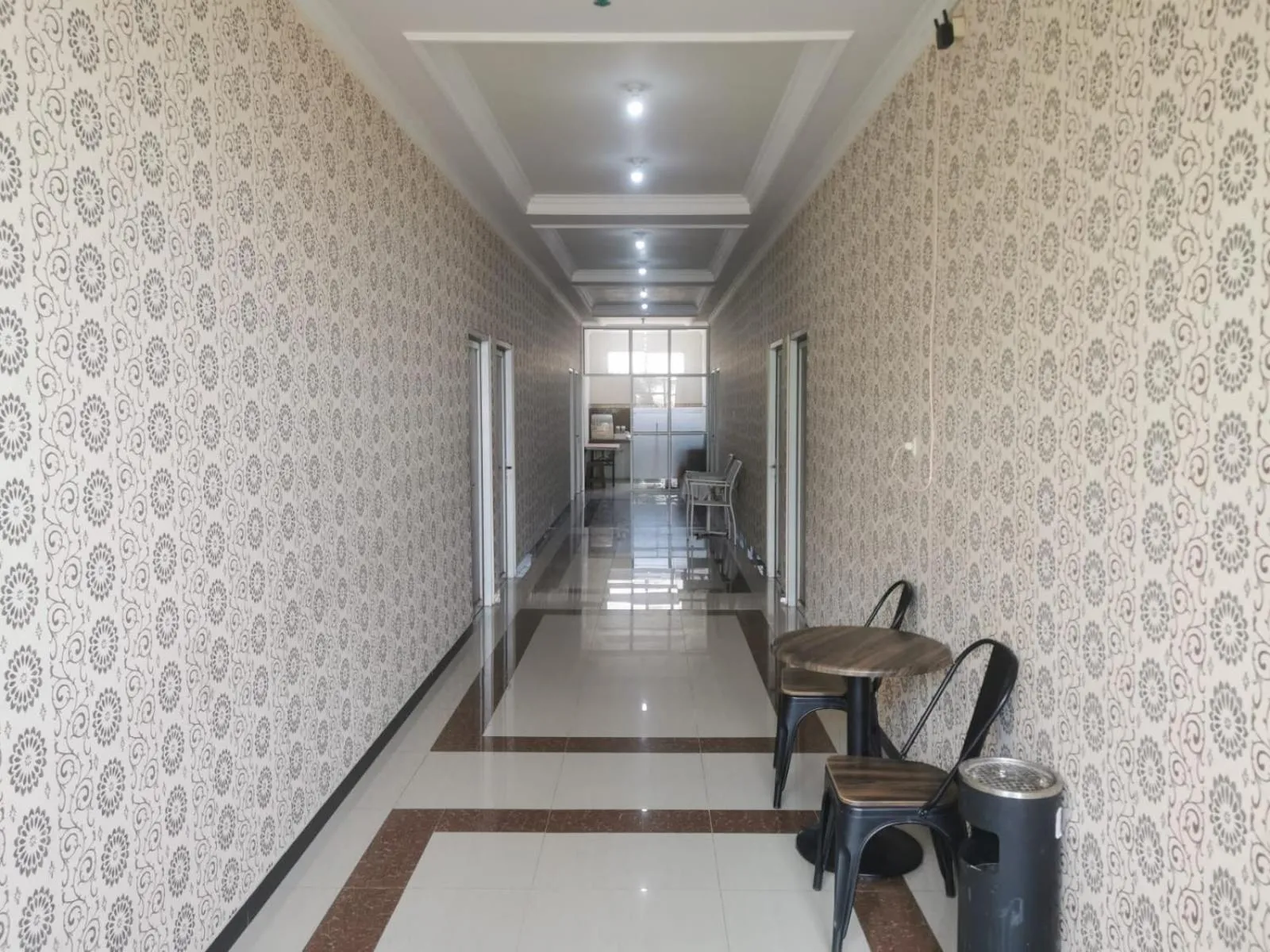 RedDoorz Syariah at Jalan Pramuka