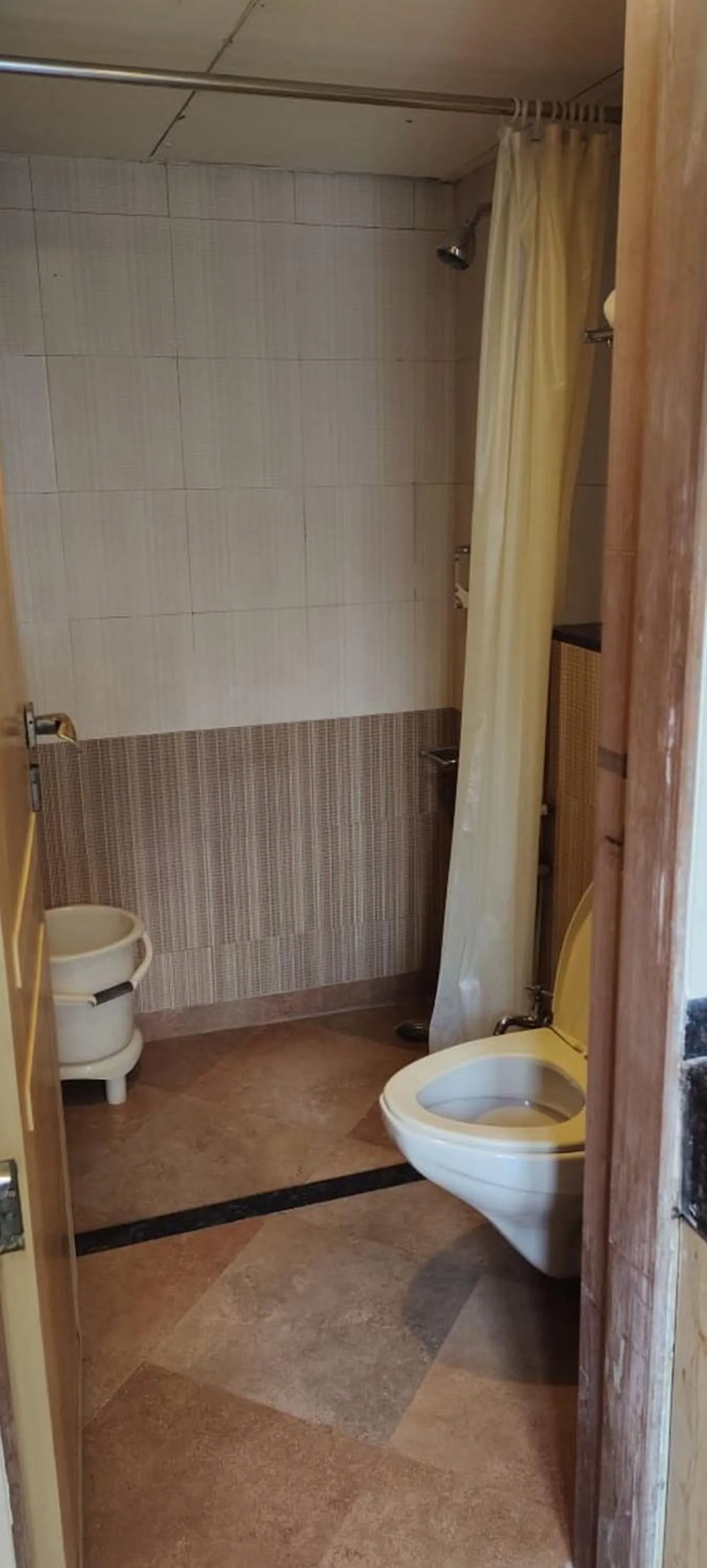 Toilet in The Deccan Royaale, Shivaji Nagar