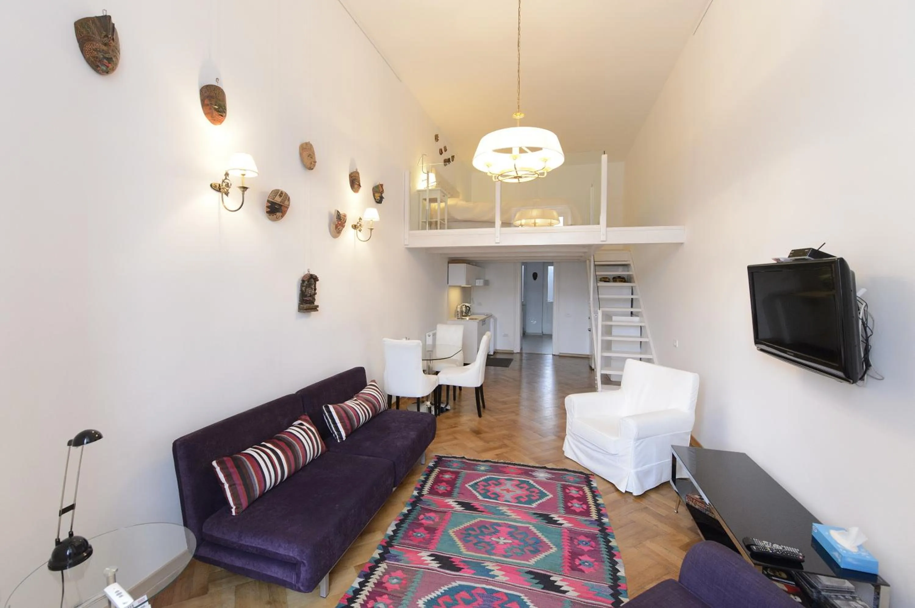 Loft-type Studio with Balcony in Casa Mandl