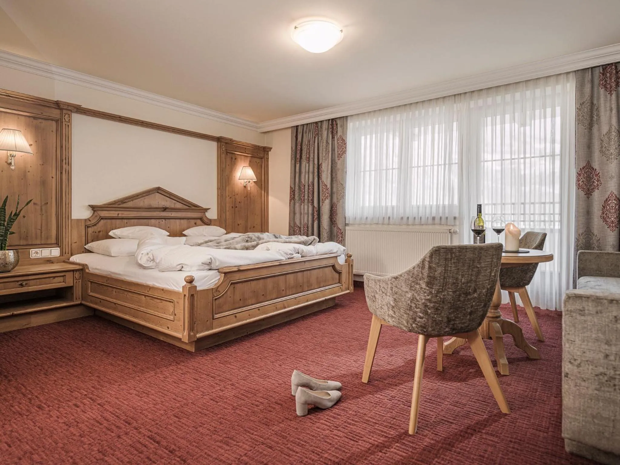 Photo of the whole room, Bed in Platzlhof - Mein Hotel im Zillertal