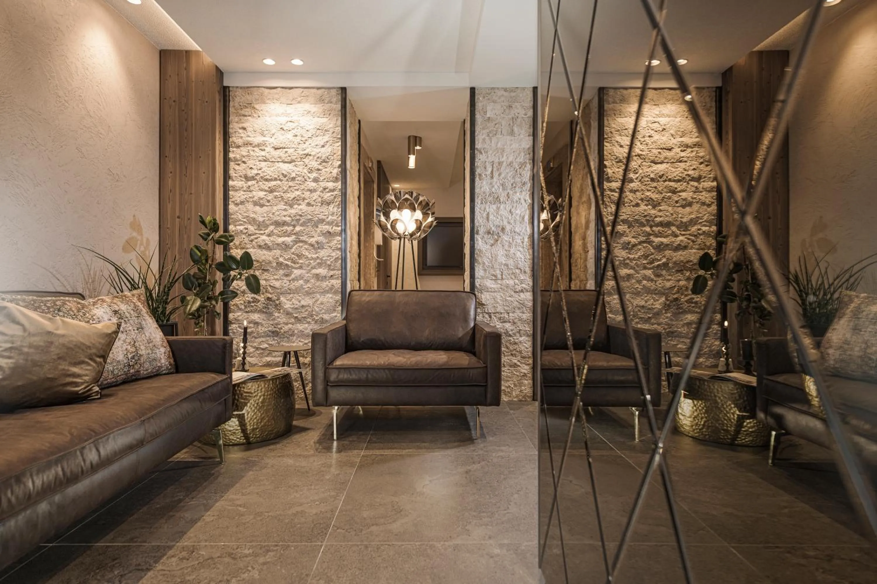 Lobby or reception in Platzlhof - Mein Hotel im Zillertal