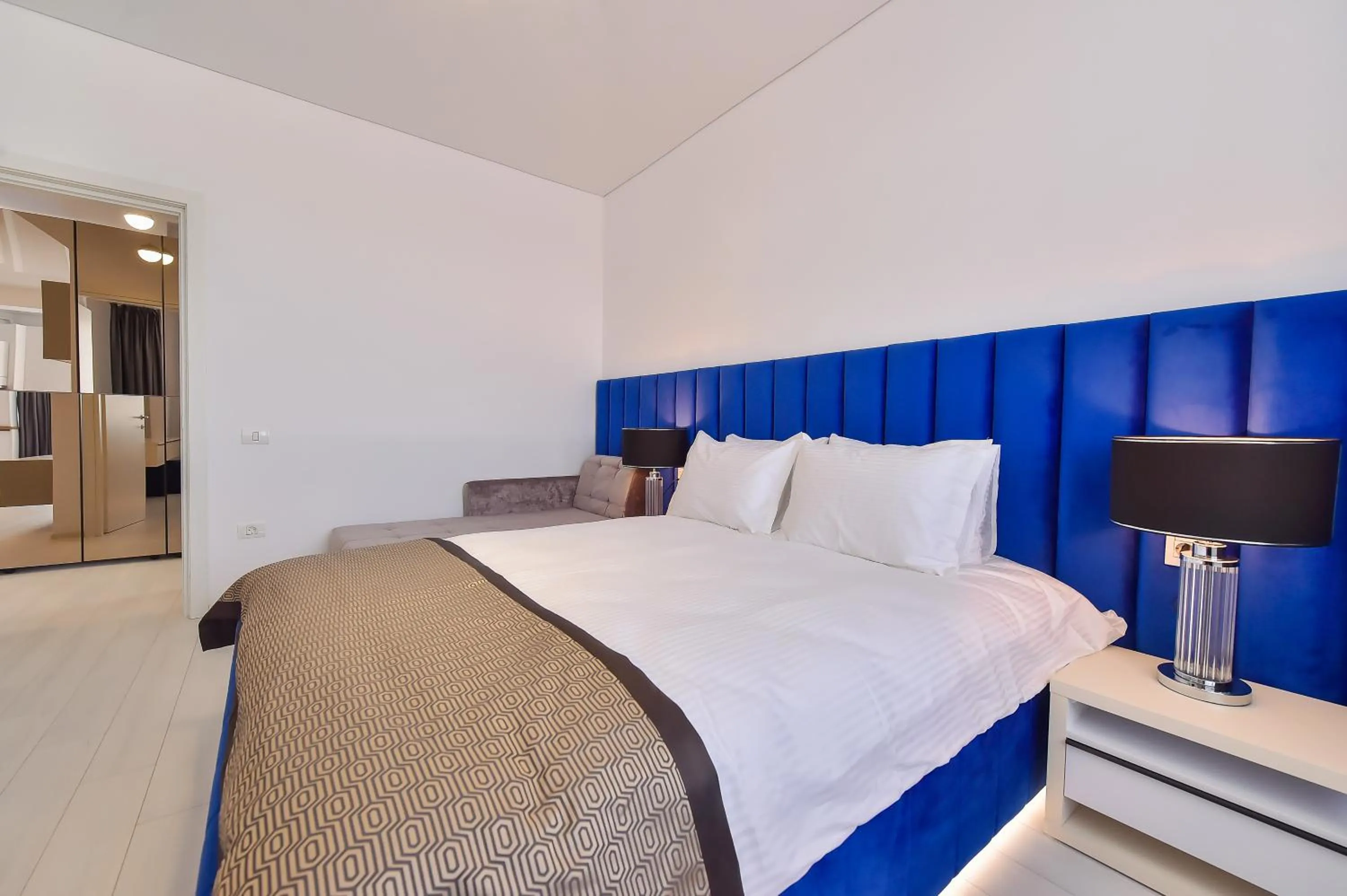 Bed in Hotel Building Stefan Resort I Sud