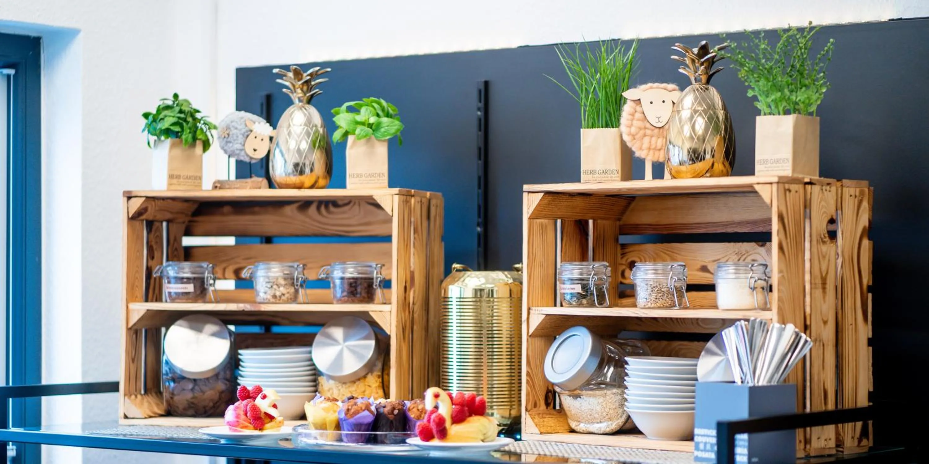 Buffet breakfast in Hotel Das Augustin