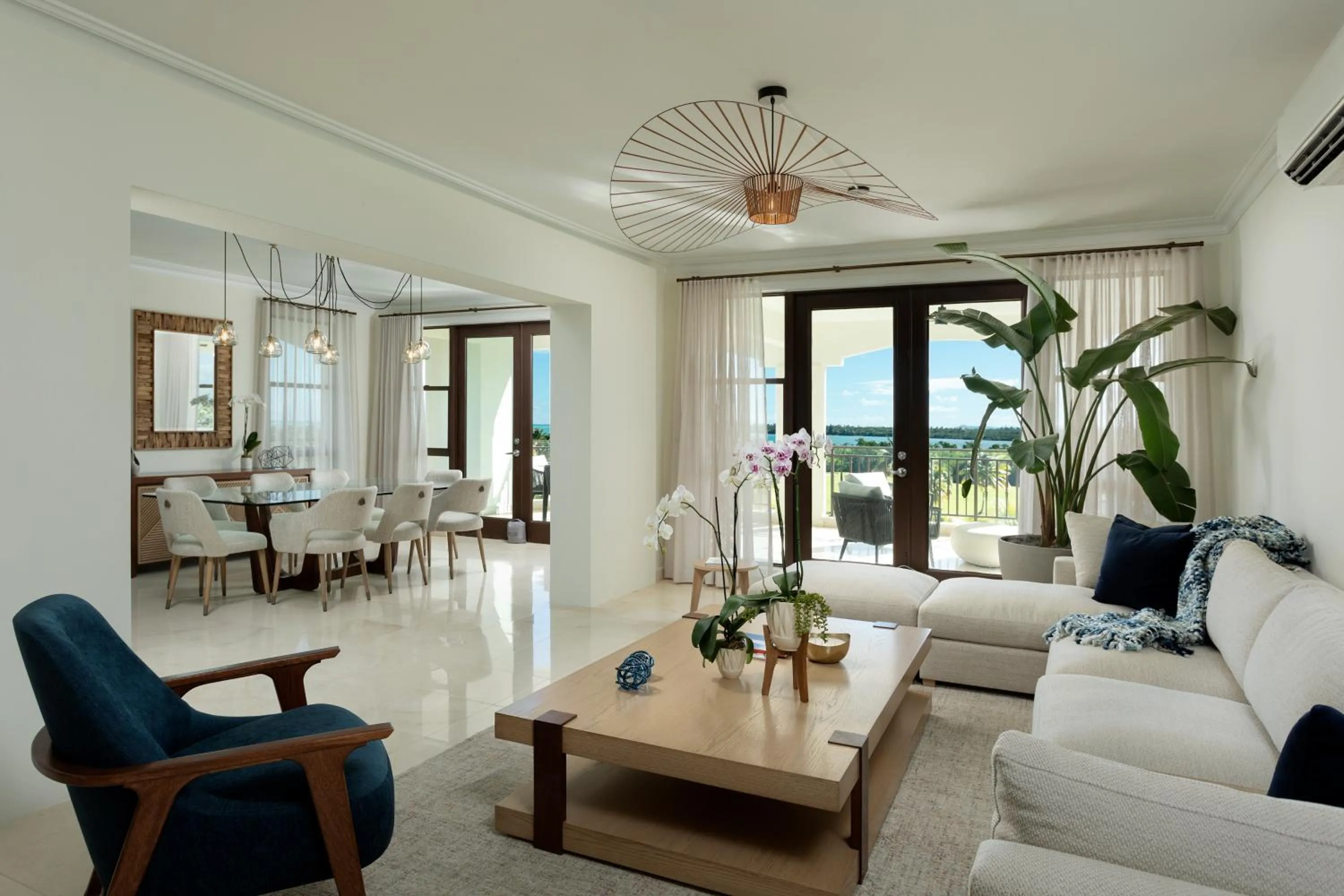 Living room in The Country Club Residences at Grand Reserve