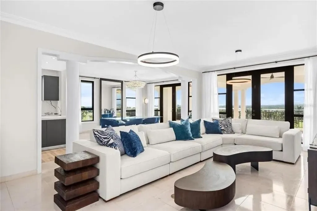 The Country Club Residences at Grand Reserve