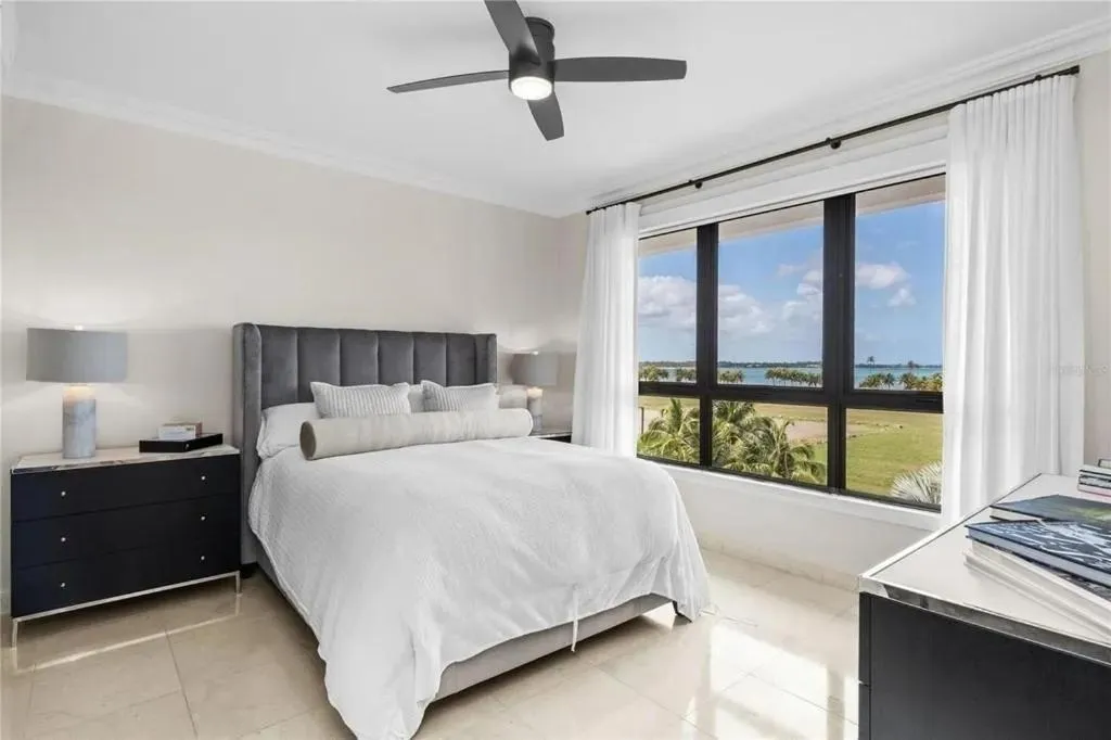 Bed in The Country Club Residences at Grand Reserve