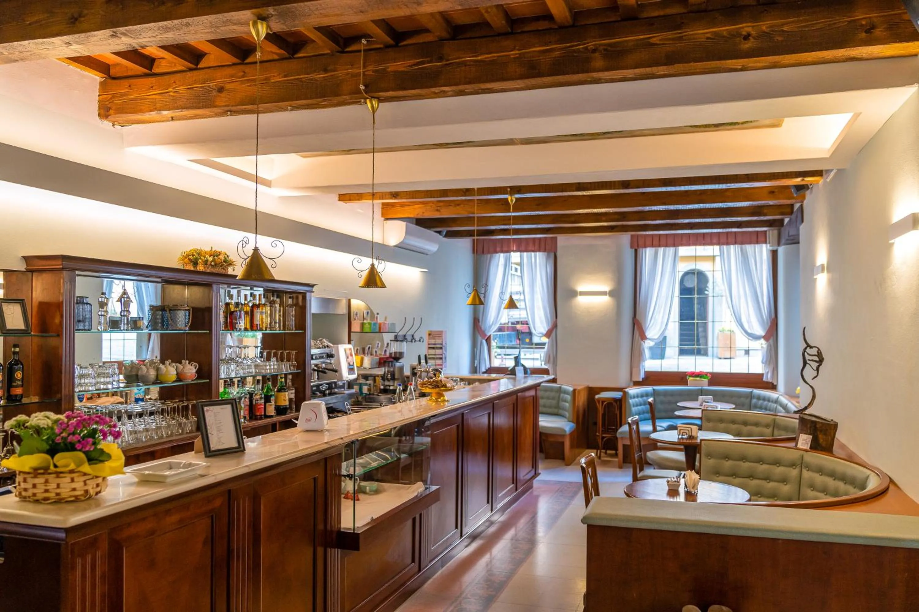 Lounge or bar in Albergo Falterona
