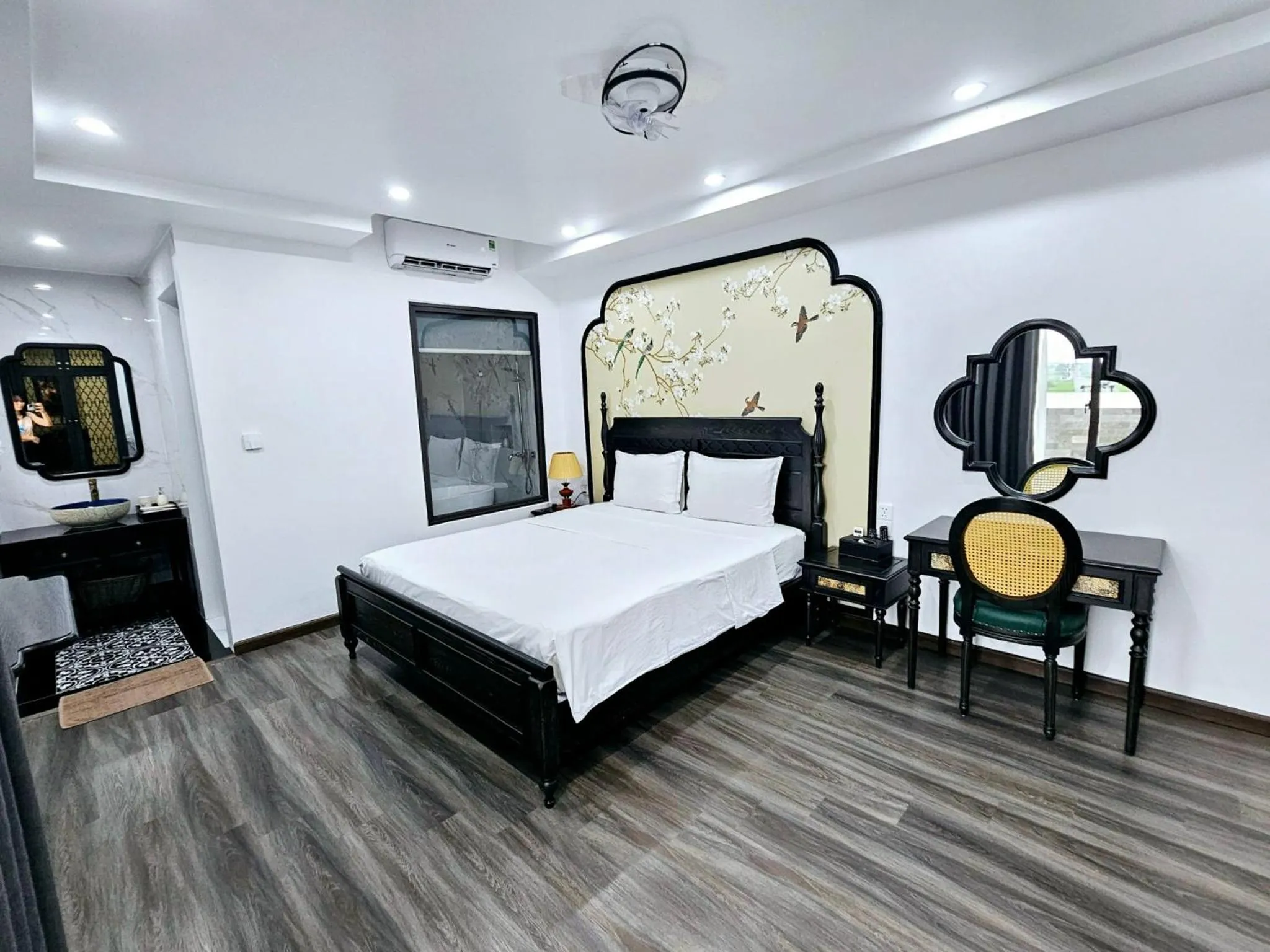 Bed in Lotus Hotel Ninh Bình