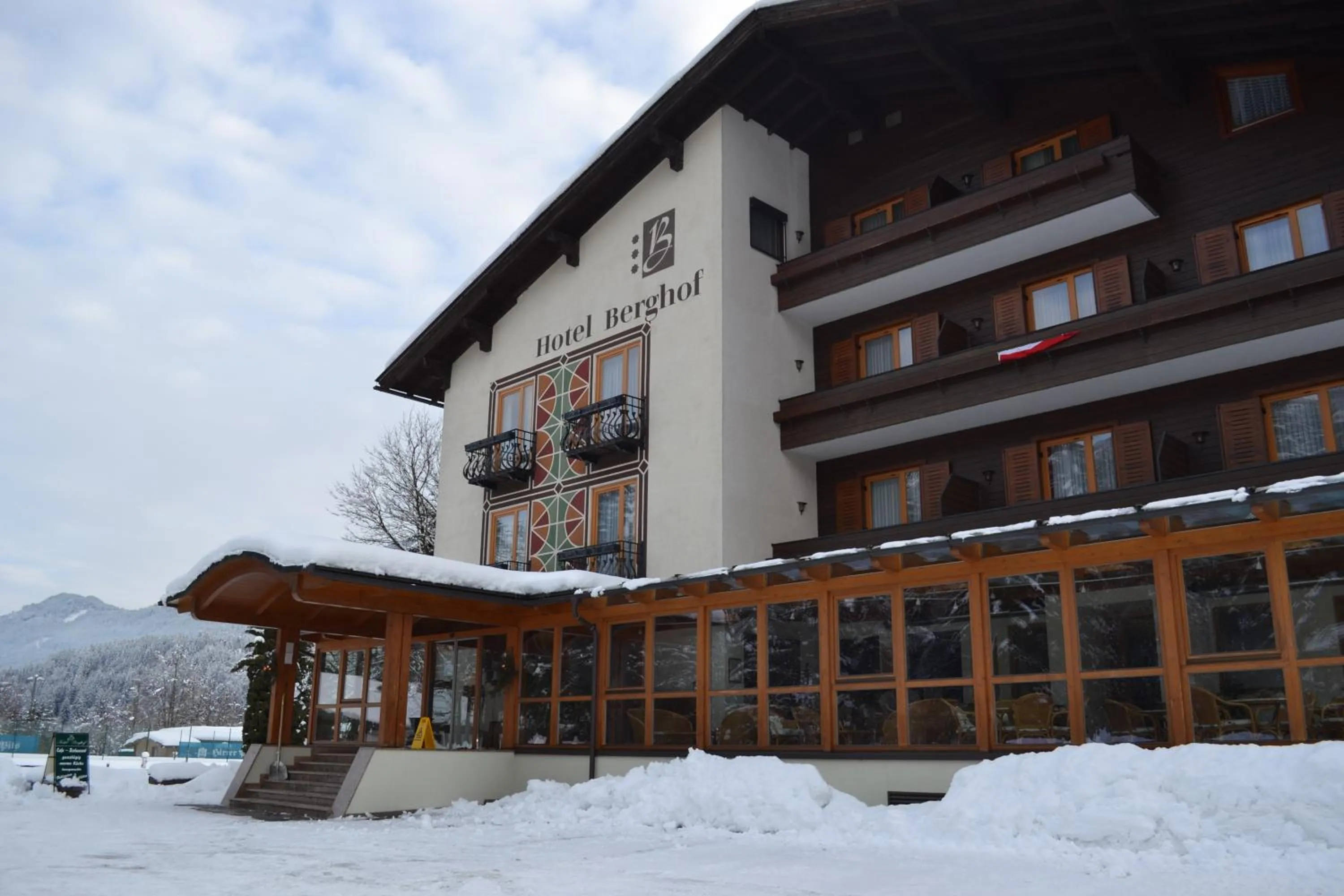 Facade/entrance in Hotel Berghof