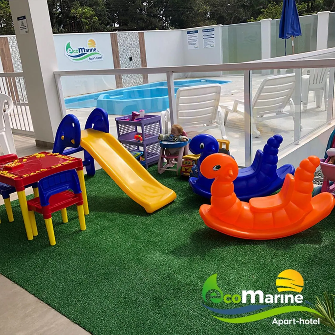 Children play ground in Ecomarine Apart-hotel 800 m Beto Carrero