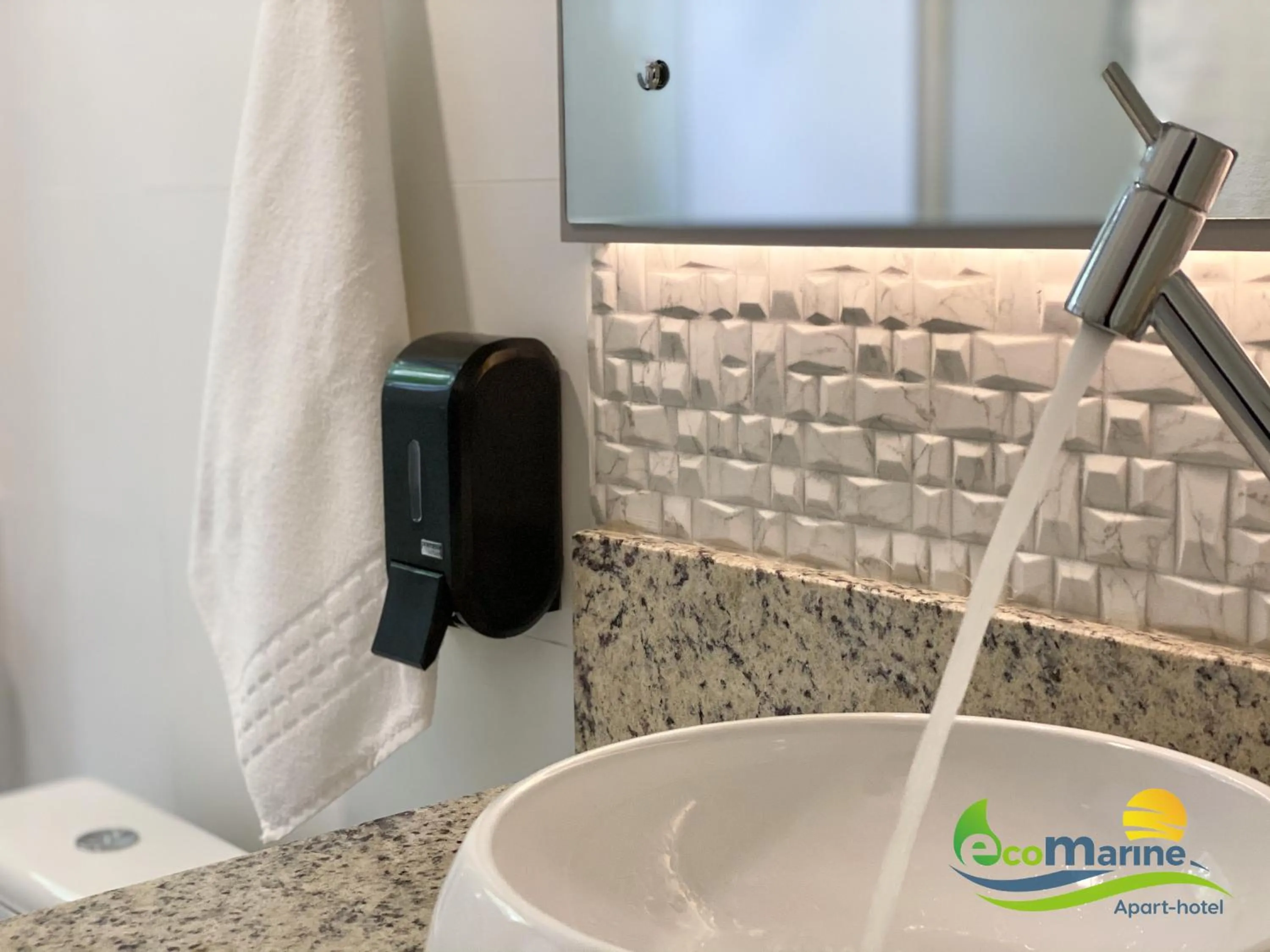 Bathroom in Ecomarine Apart-hotel 800 m Beto Carrero