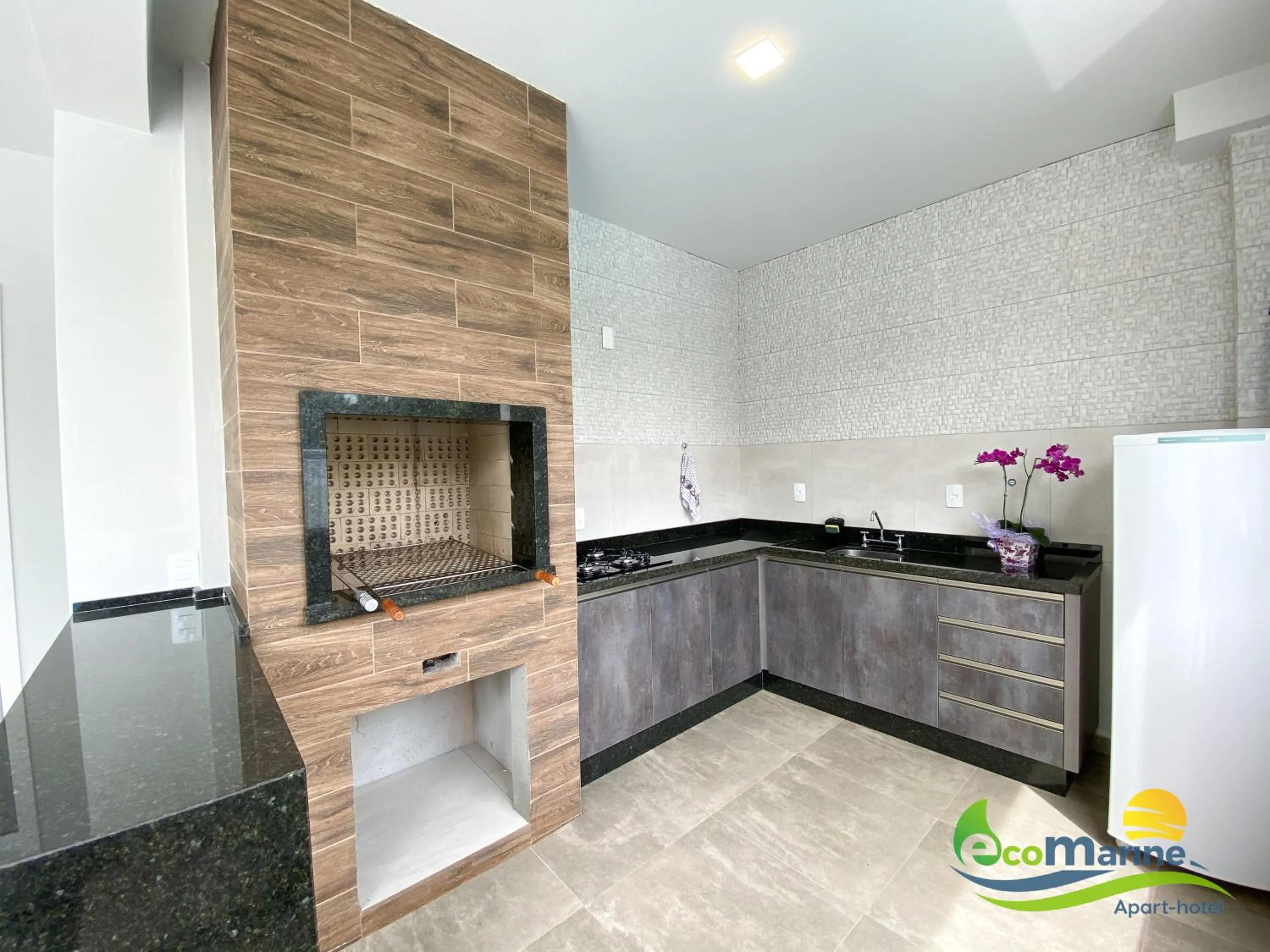 BBQ facilities in Ecomarine Apart-hotel 800 m Beto Carrero