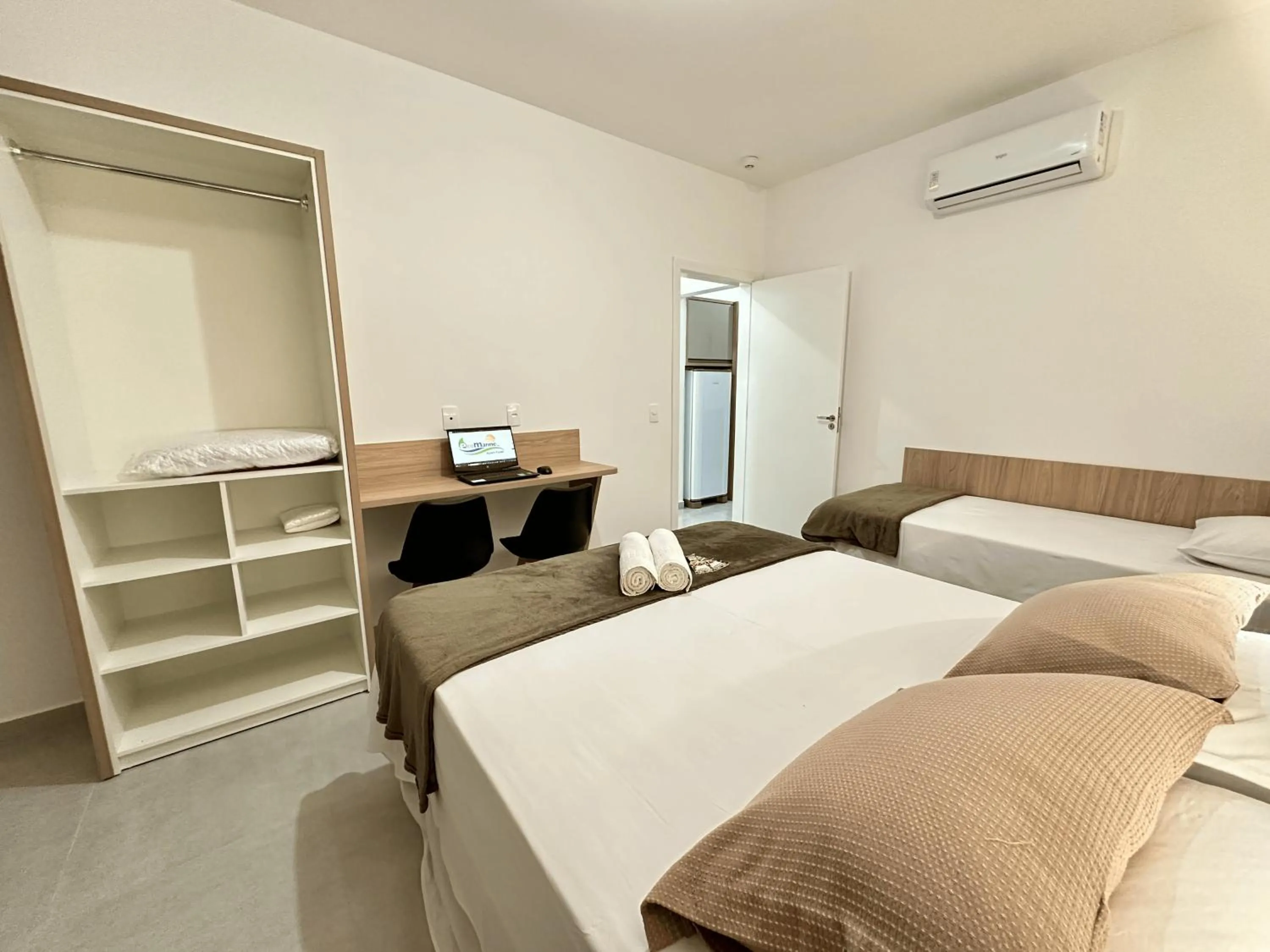 Bed in Ecomarine Apart-hotel 800 m Beto Carrero