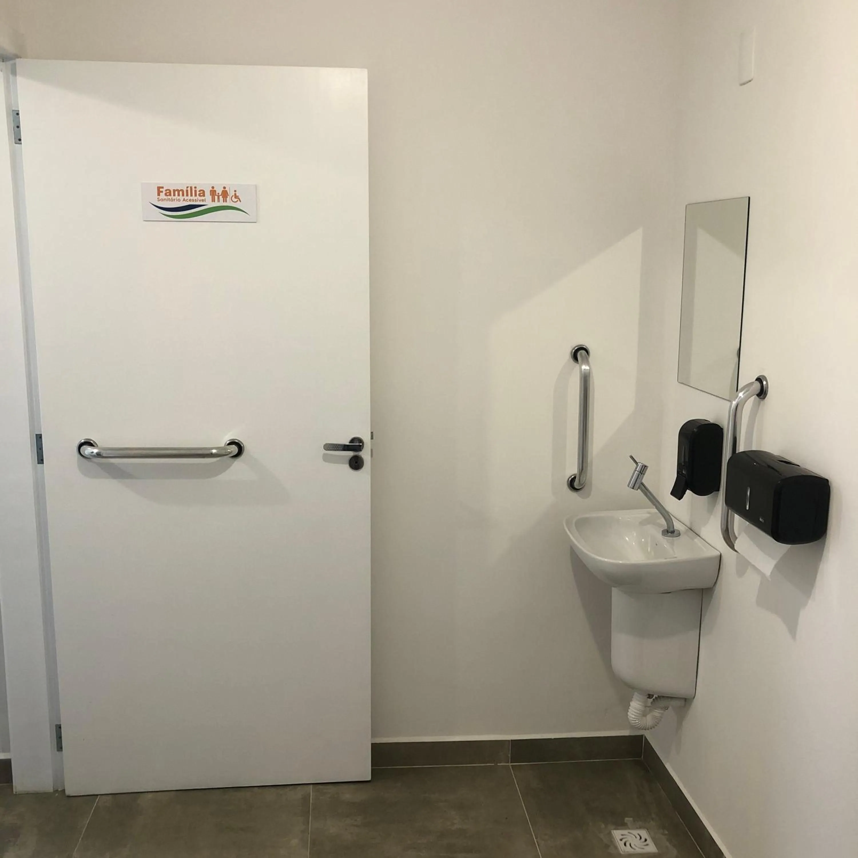 Bathroom in Ecomarine Apart-hotel 800 m Beto Carrero