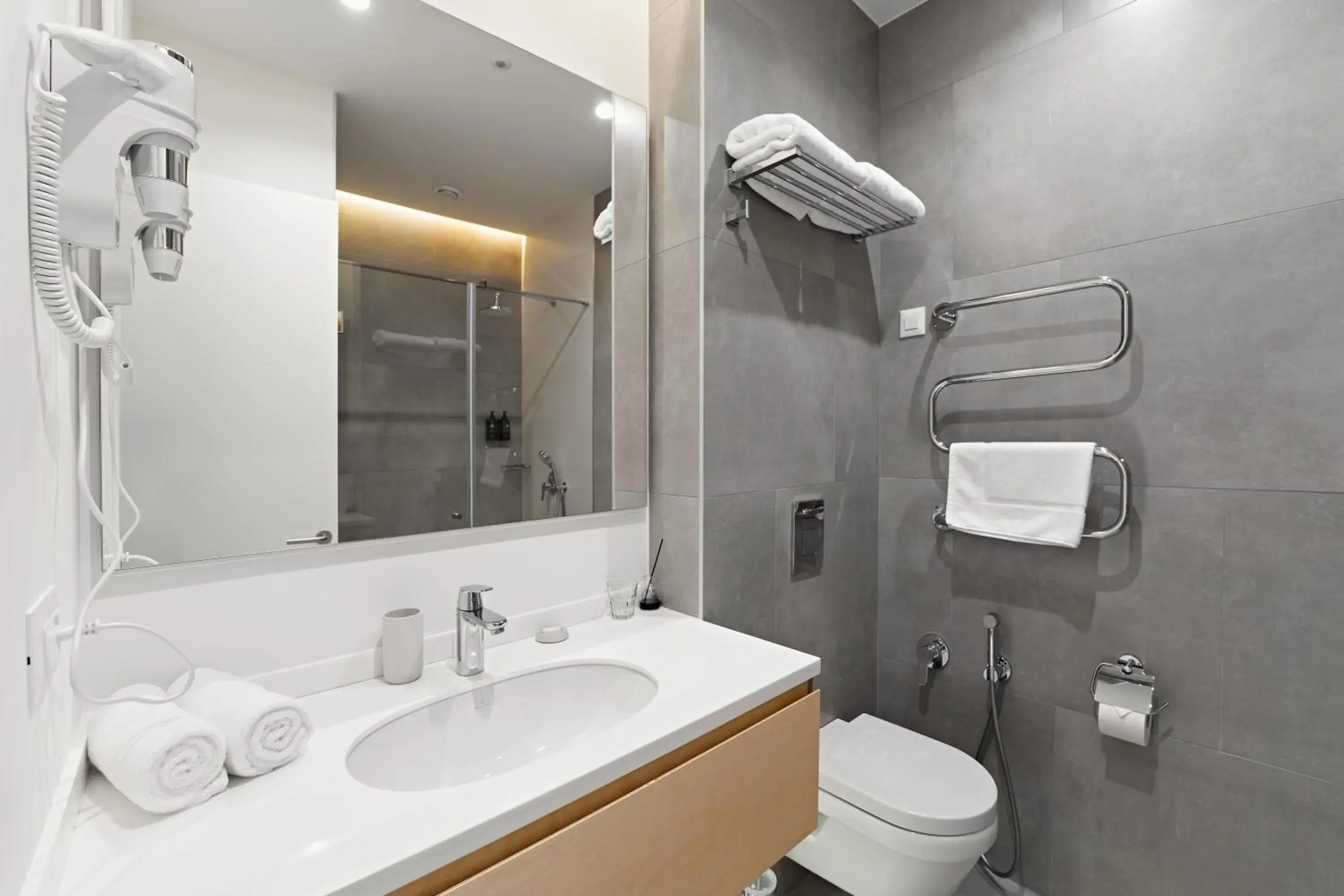 Deluxe Twin Room - single occupancy in Dilijani Tun Hotel & Restaurant Deluxe Twin Room - single occupancy in Dilijani Tun Hotel & Restaurant