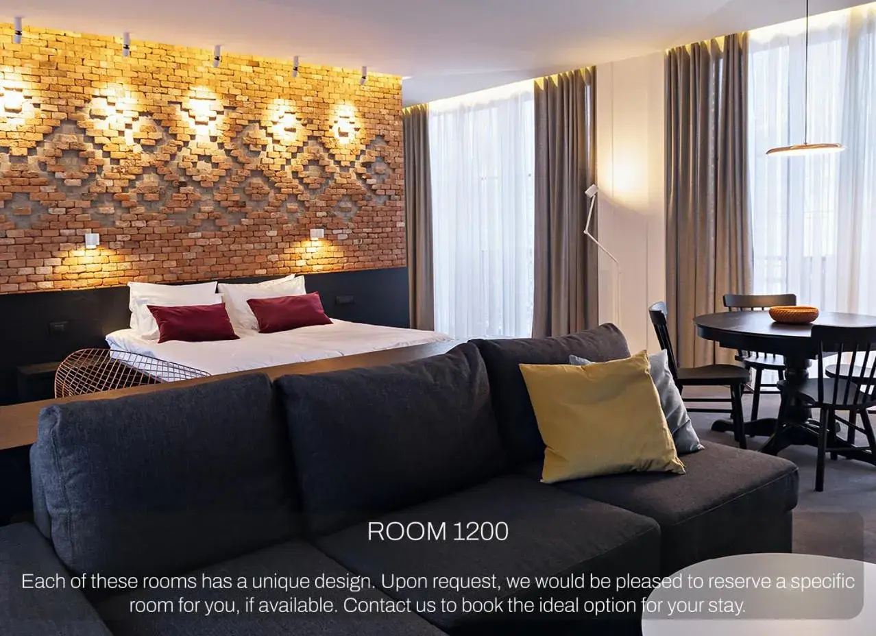 Superior Suite - single occupancy in Dilijani Tun Hotel & Restaurant Superior Suite - single occupancy in Dilijani Tun Hotel & Restaurant