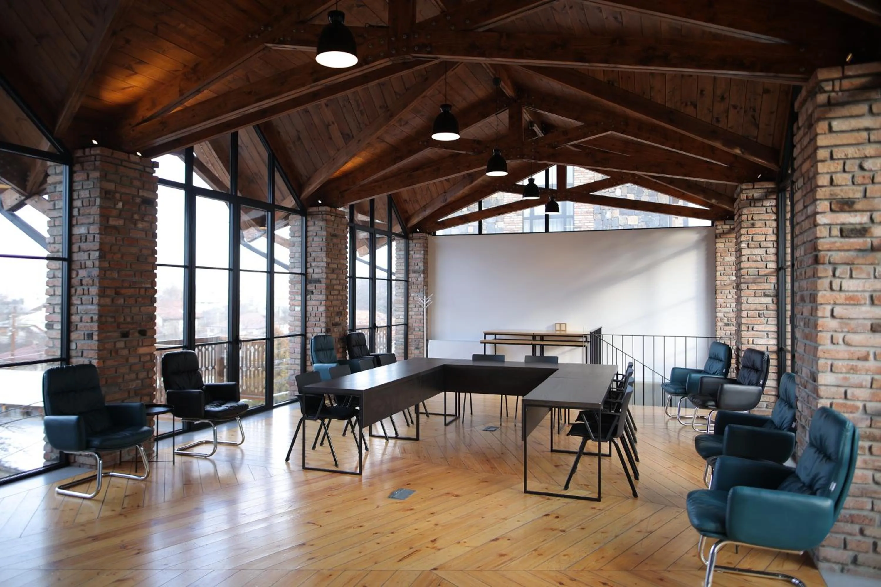 Meeting/conference room in Dilijani Tun Hotel & Restaurant