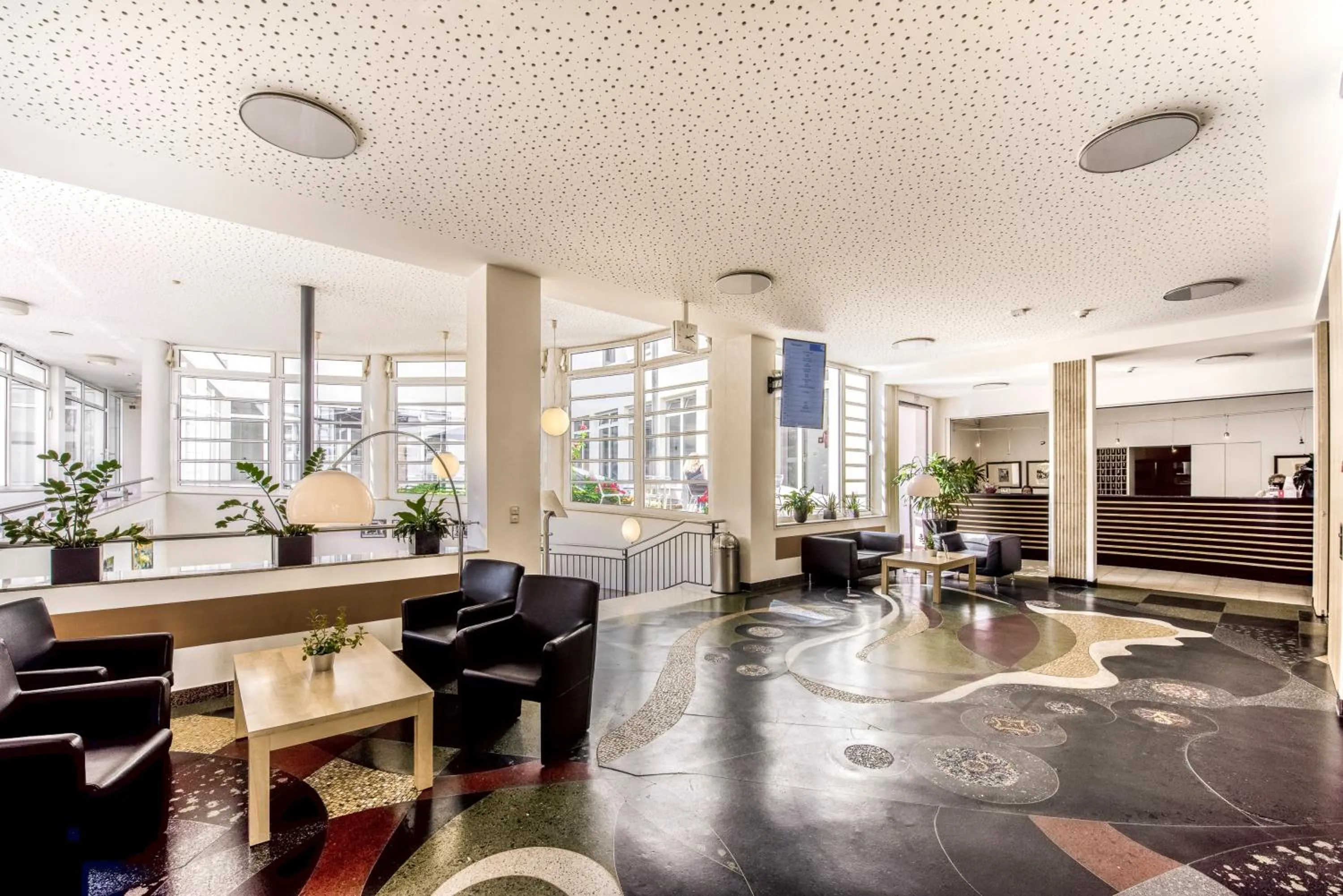 Lobby or reception in CJD Bonn Castell