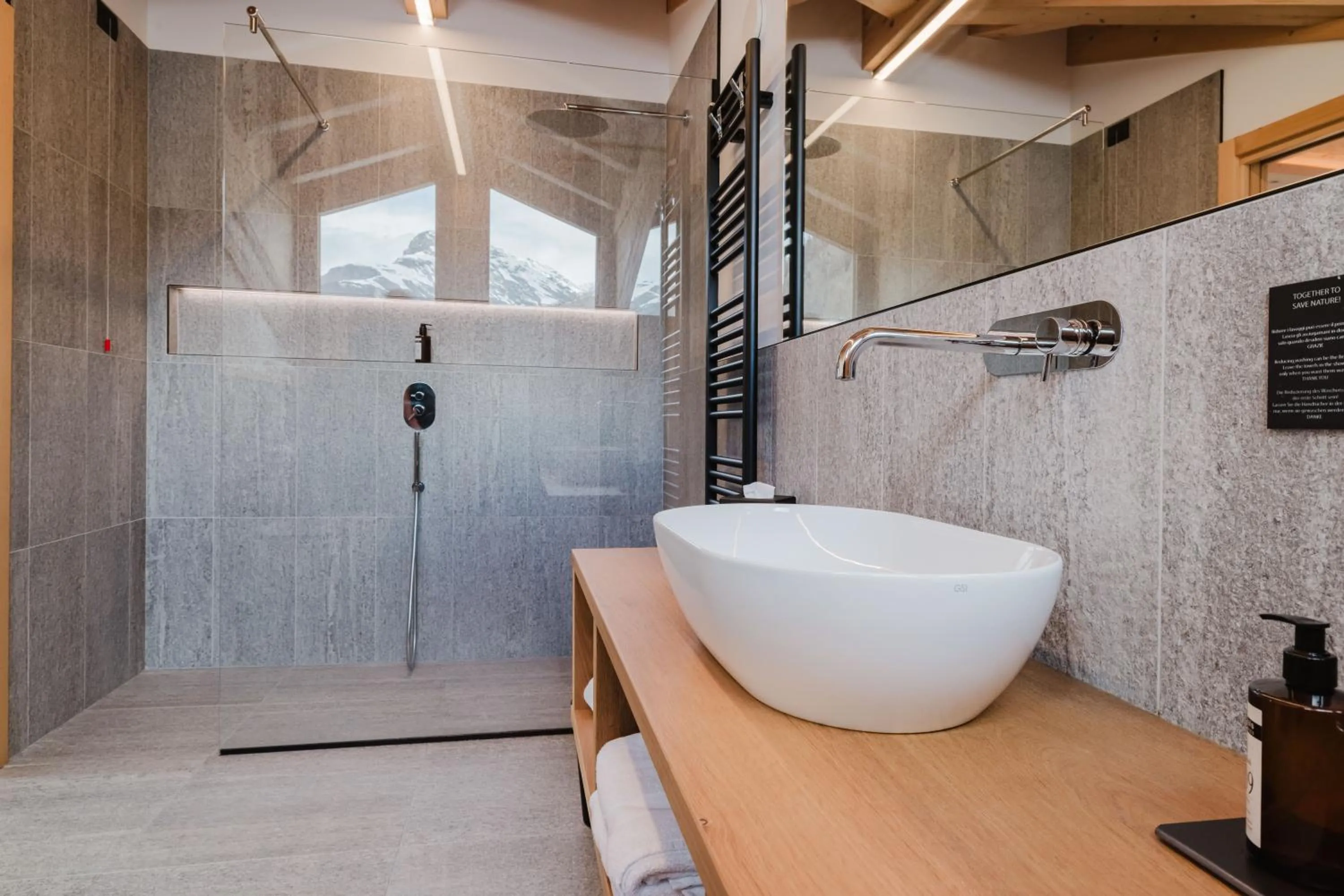 Shower in Hotel Li Anta Rossa - Adults Only