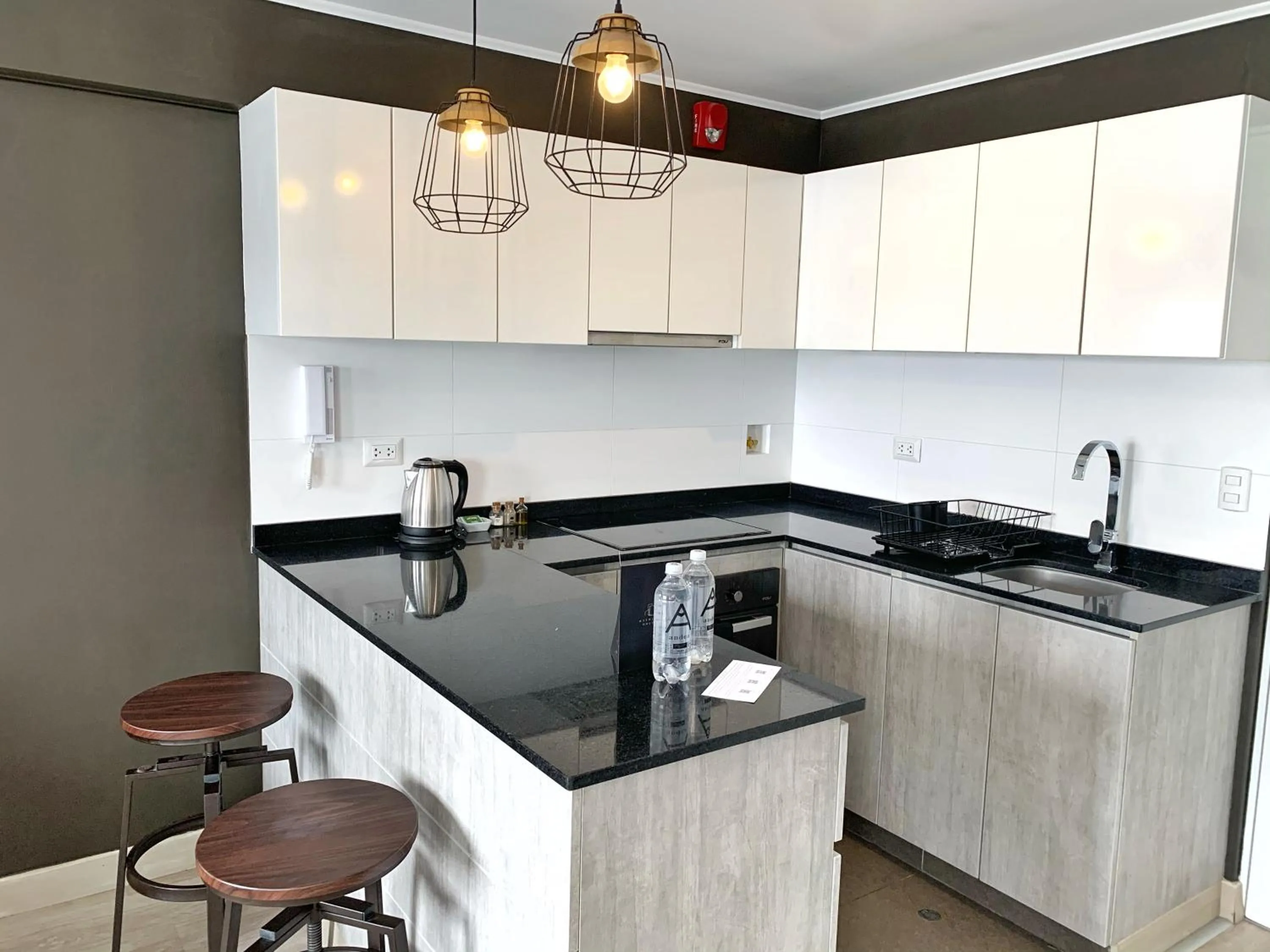 Coffee/tea facilities in Osma by Wynwood House