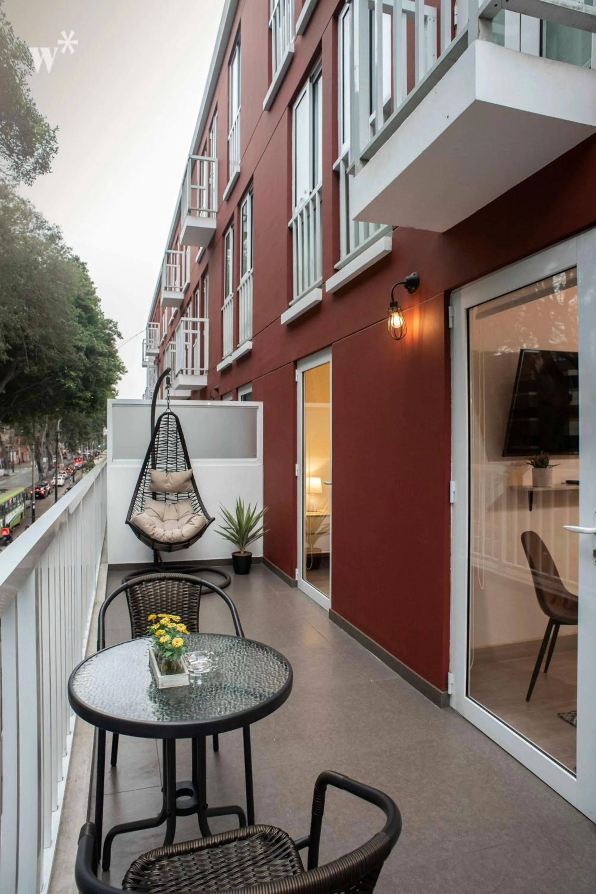 Balcony/Terrace in Osma by Wynwood House