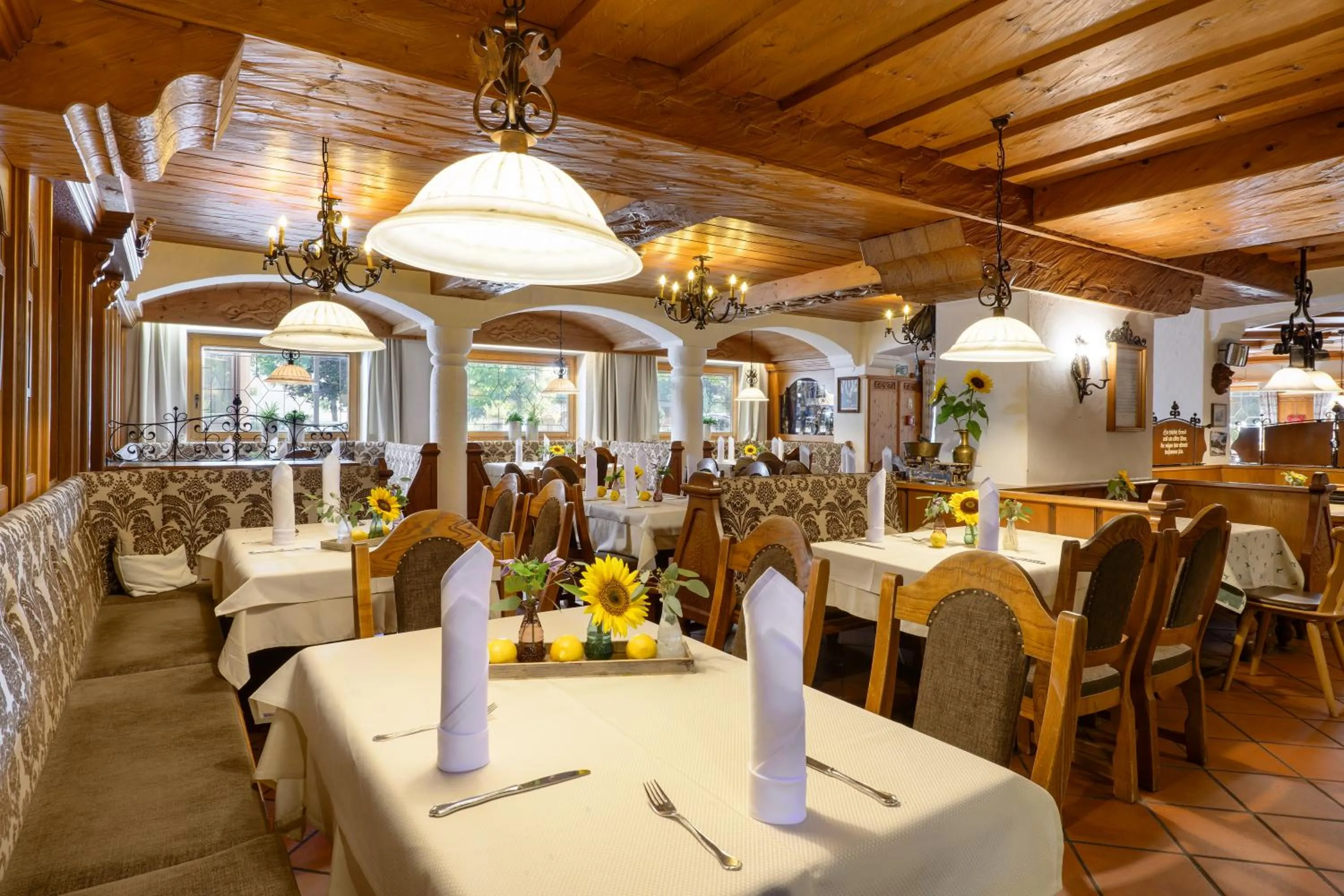 Restaurant/places to eat in Hotel Wirtshaus Sattlerwirt