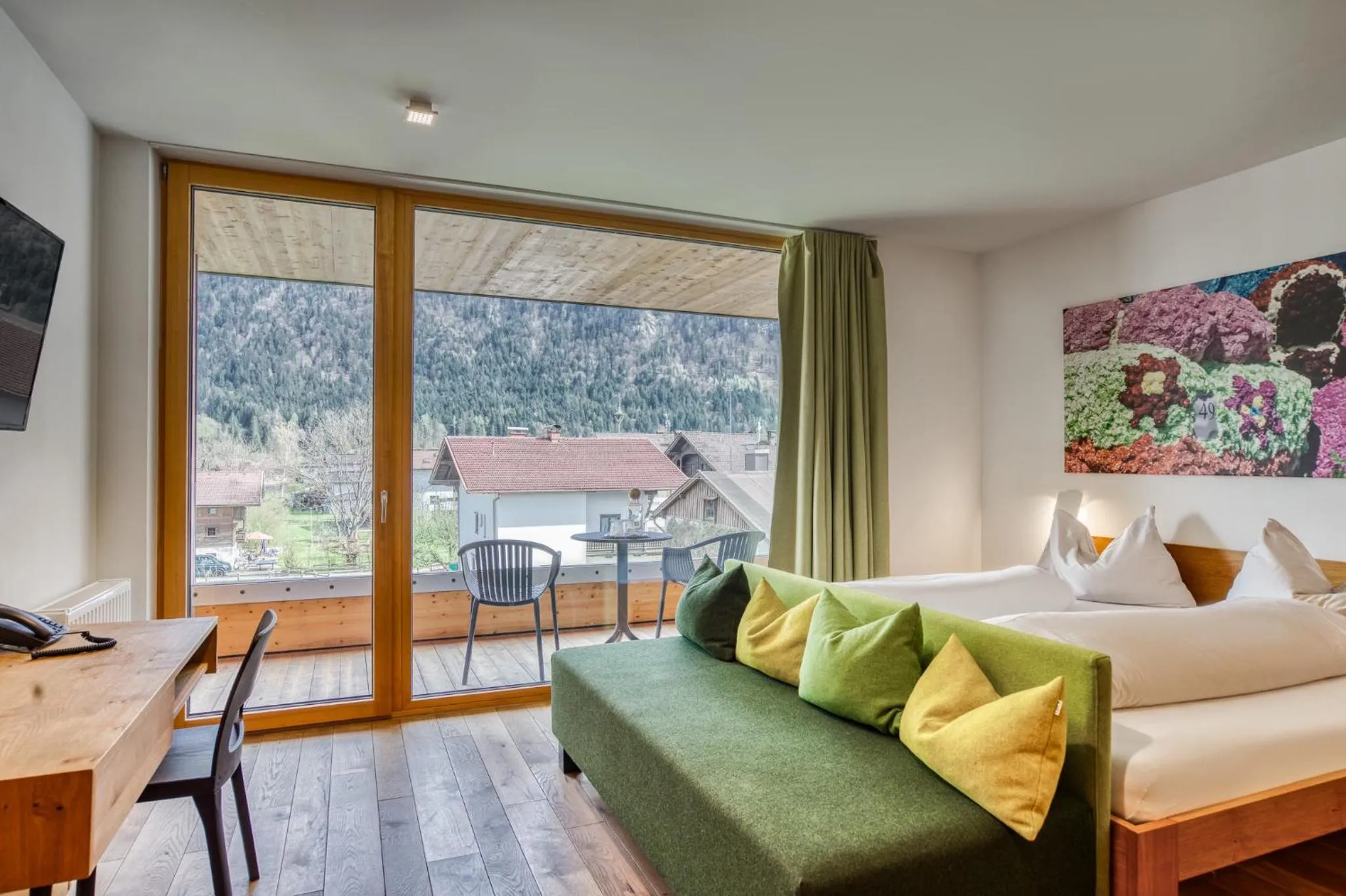 Photo of the whole room, Bed in Hotel Wirtshaus Sattlerwirt