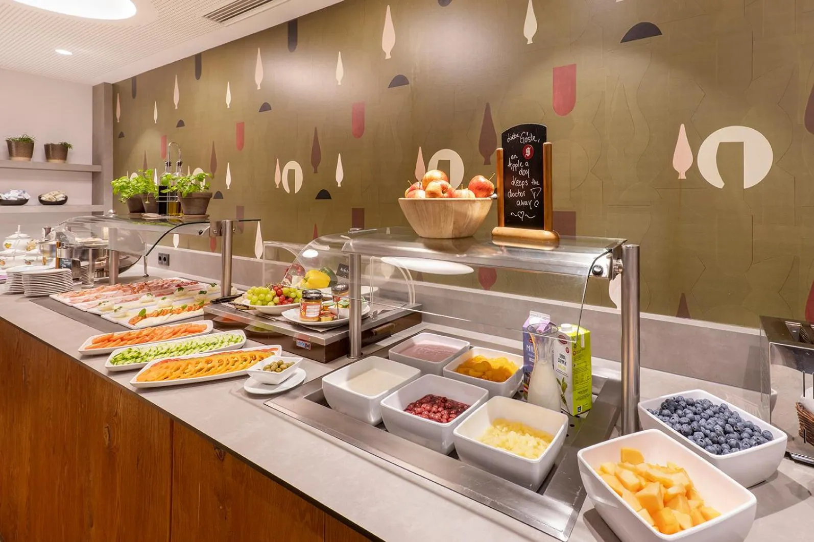 Buffet breakfast in Hotel Wirtshaus Sattlerwirt