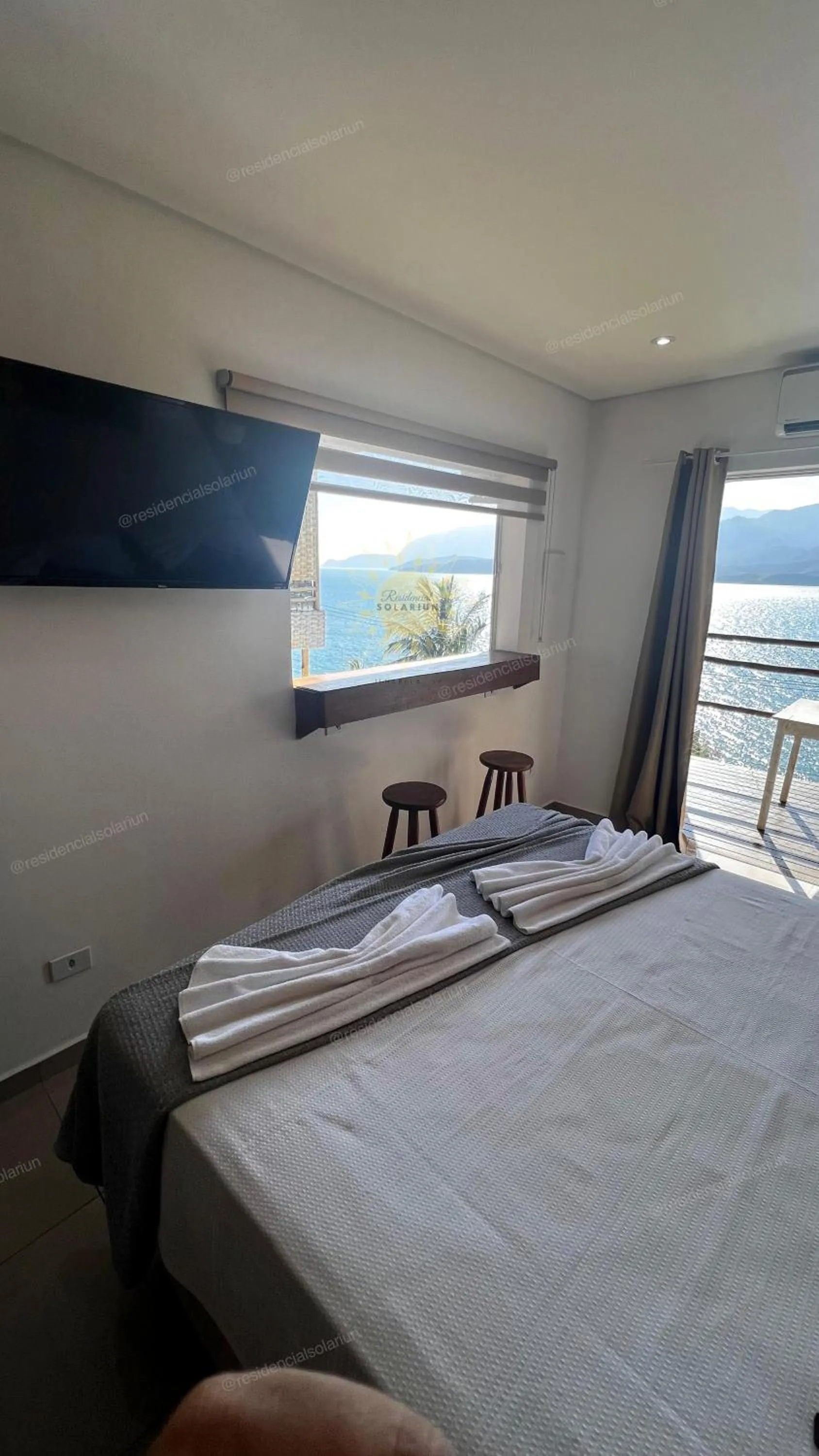 Bed in Residencial Solariun Ilhabela