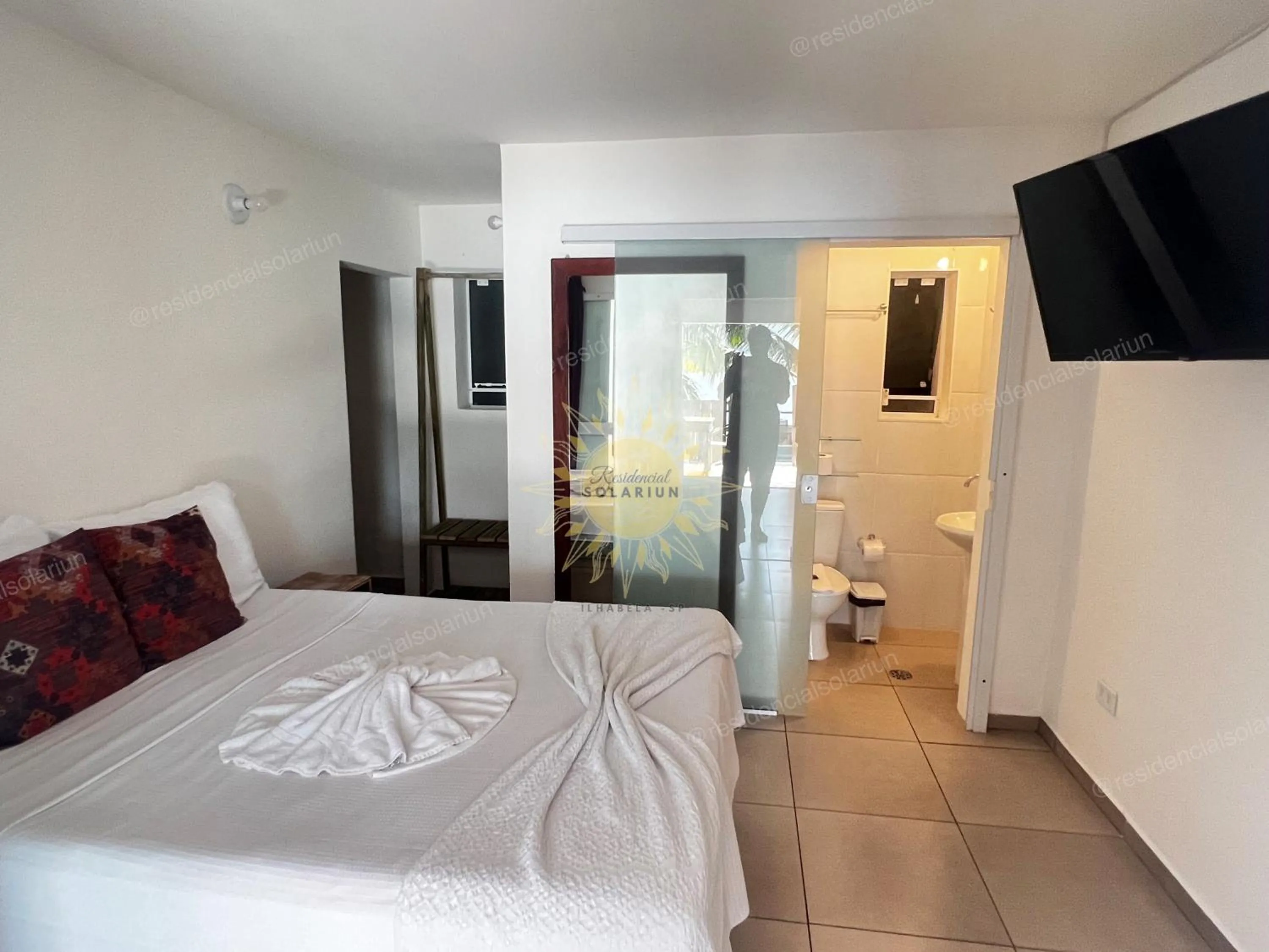 Bed in Residencial Solariun Ilhabela