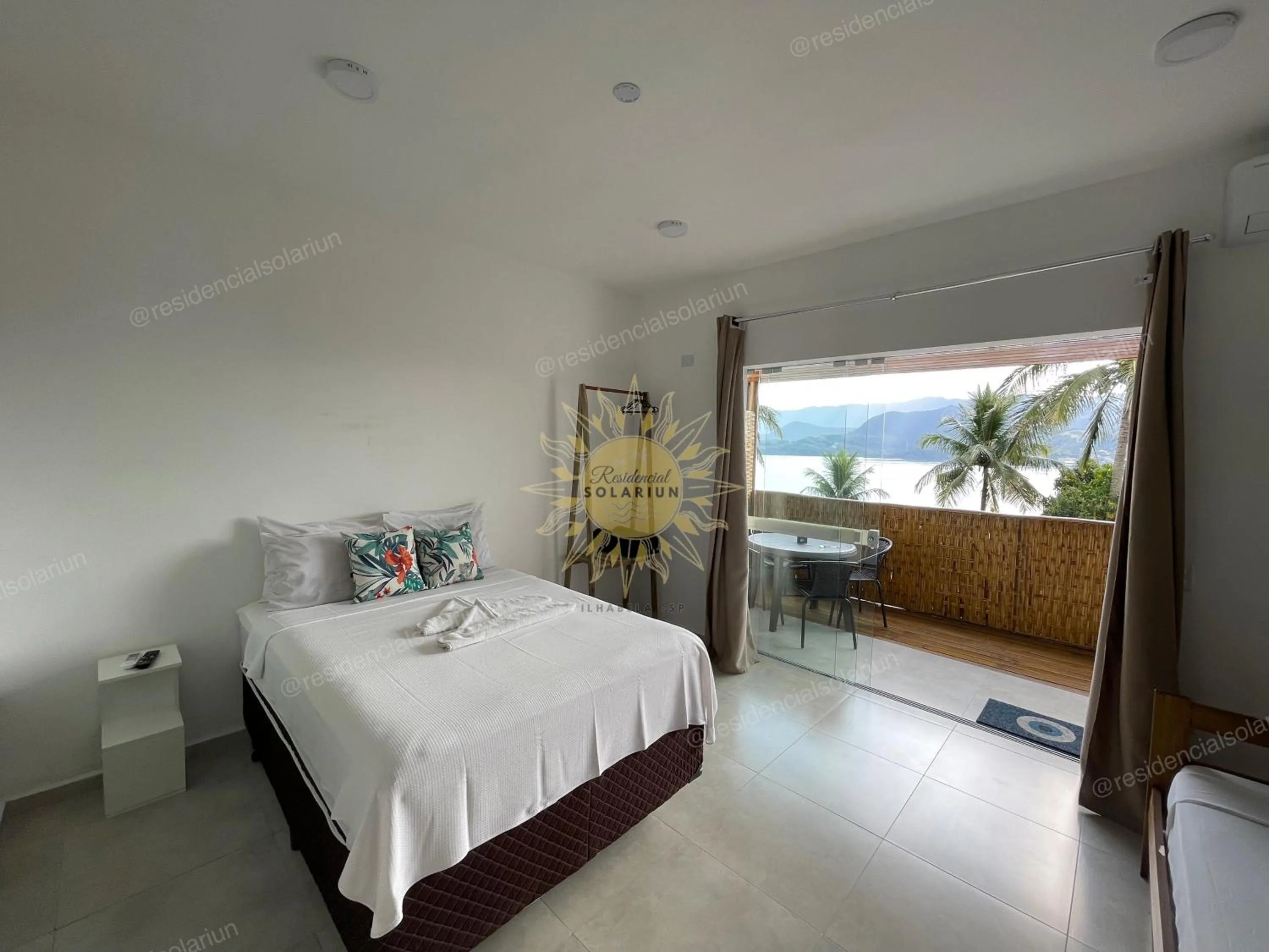 Bed in Residencial Solariun Ilhabela