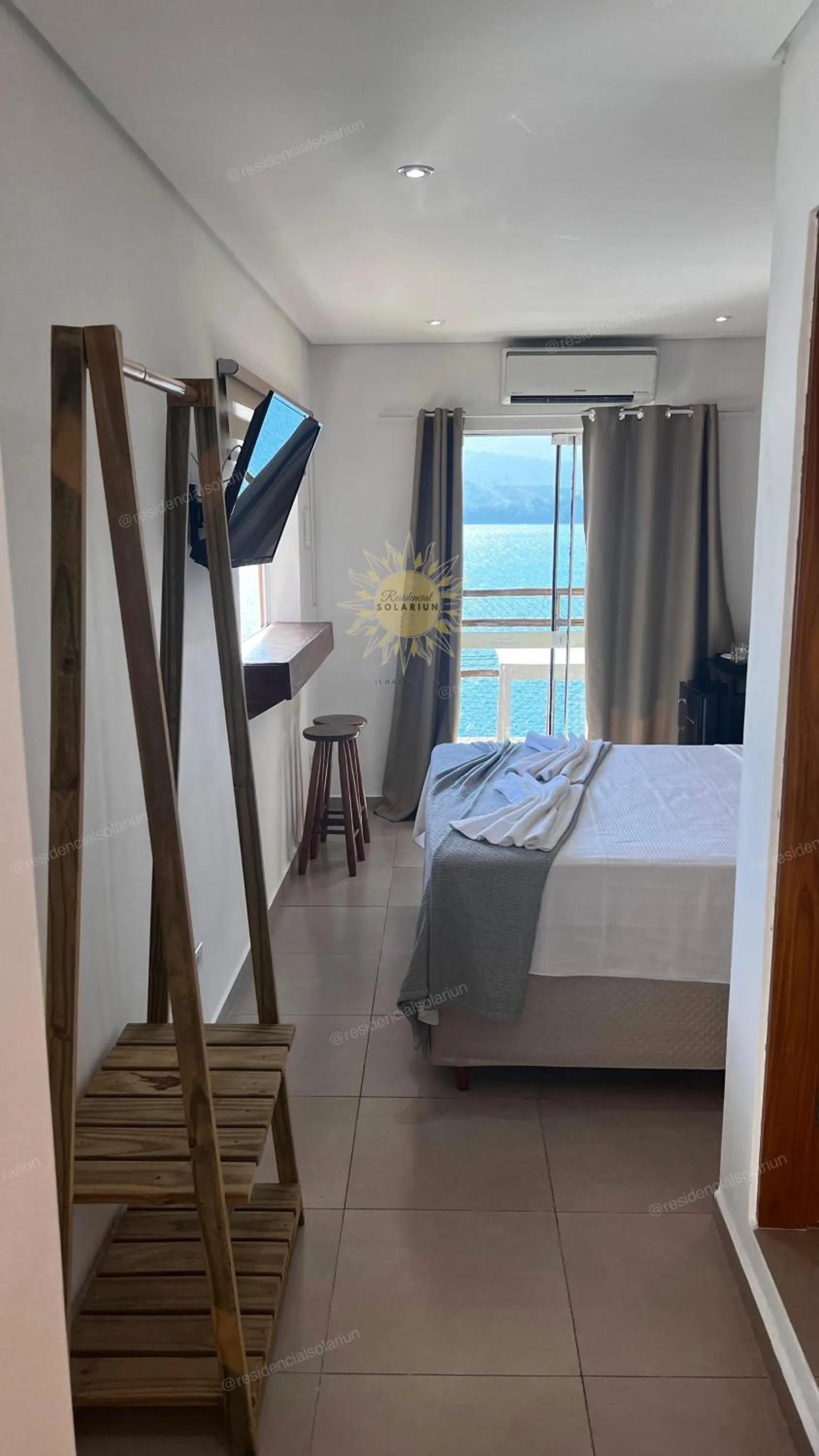 Bed in Residencial Solariun Ilhabela