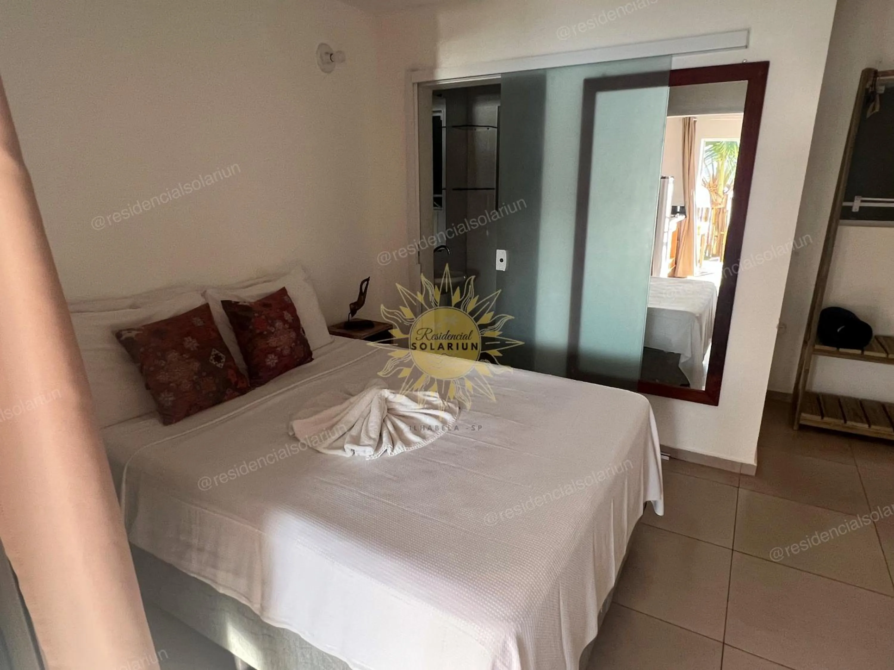 Bed in Residencial Solariun Ilhabela
