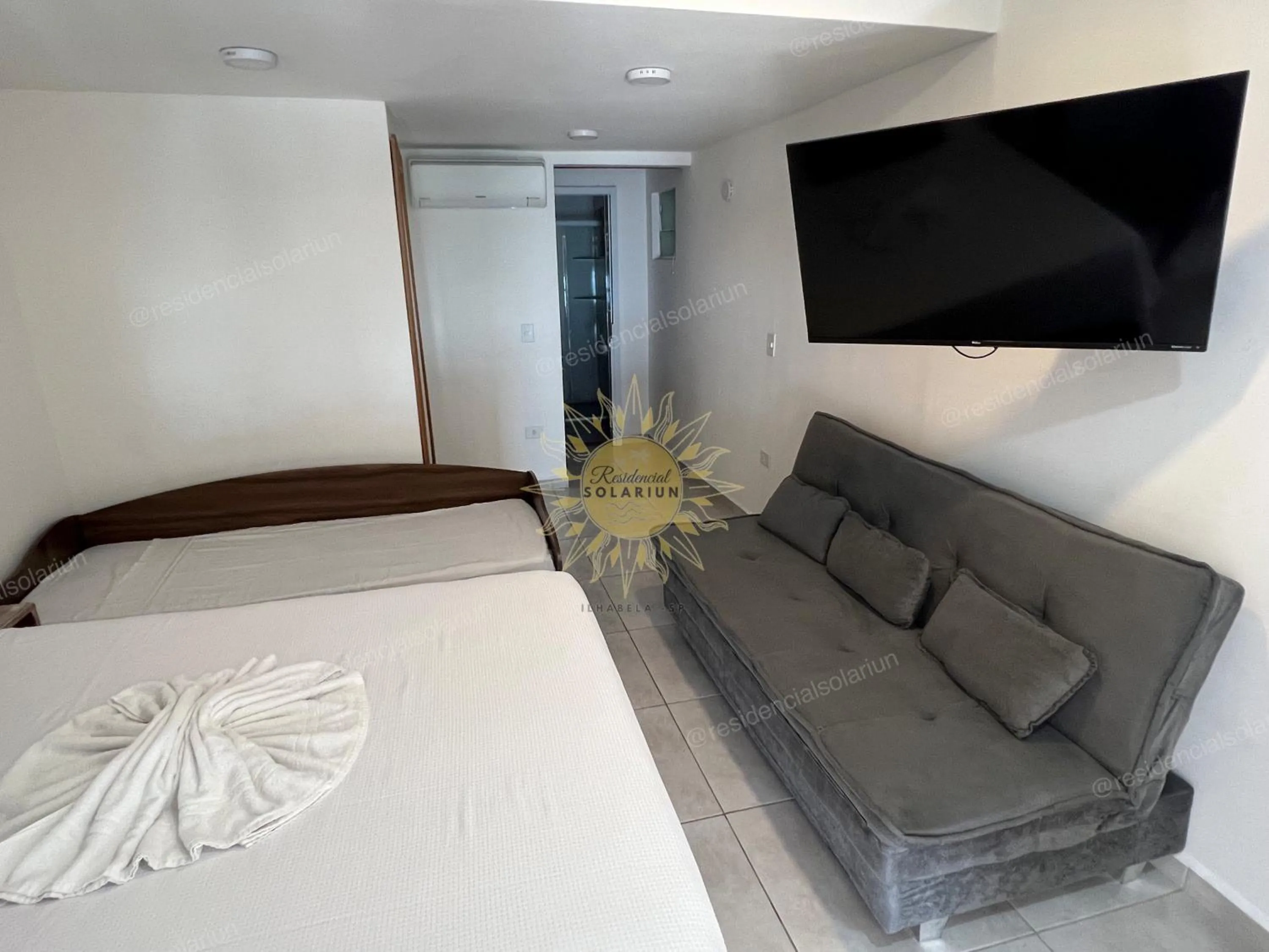 Bed in Residencial Solariun Ilhabela