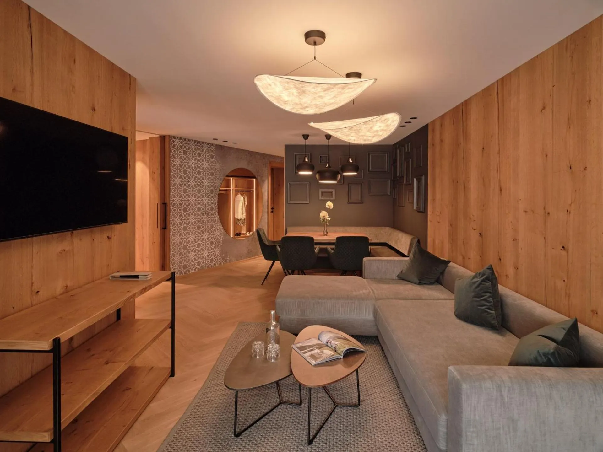 Living room in DAS EDELWEISS - Salzburg Mountain Resort