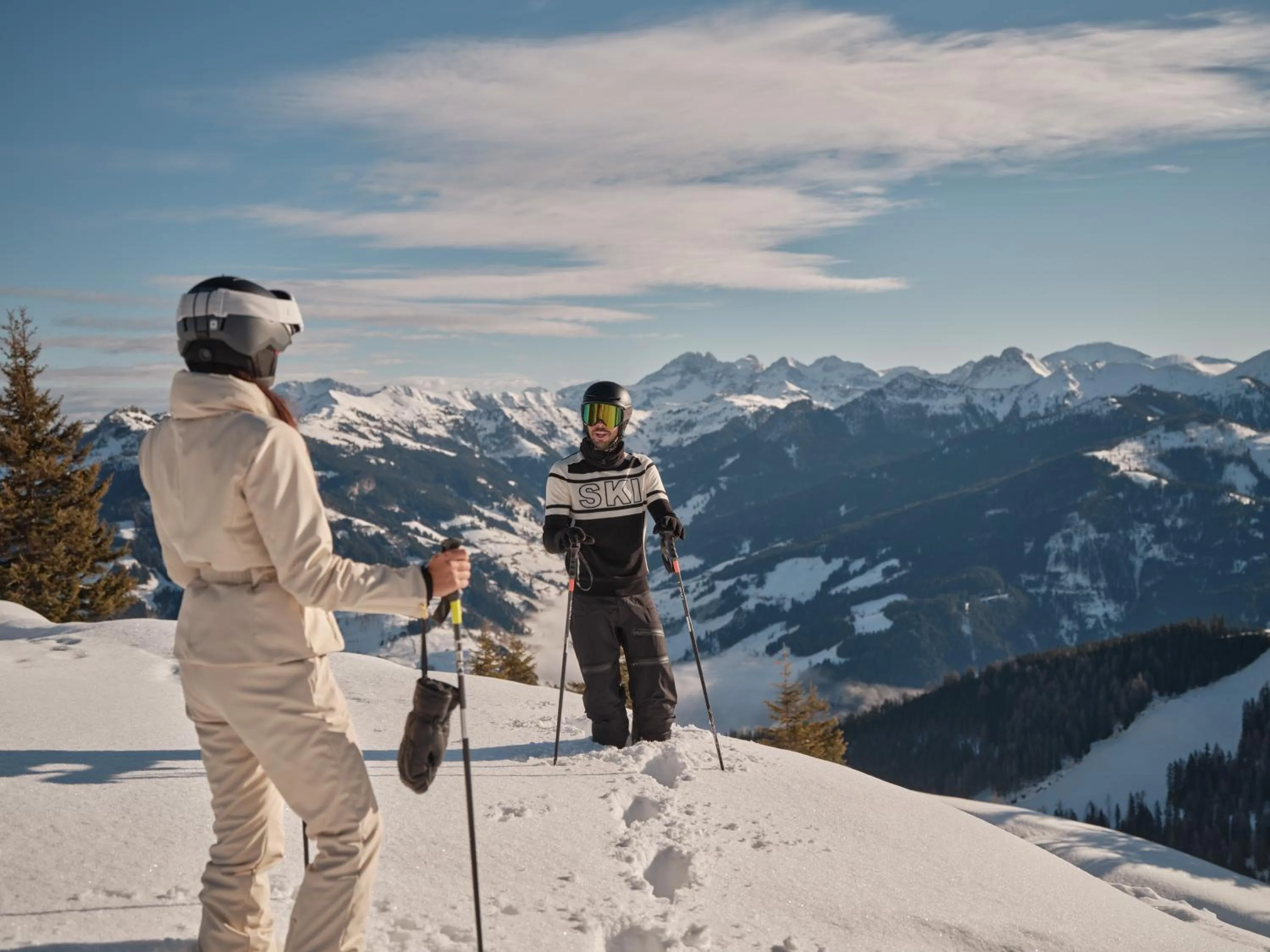 Skiing in DAS EDELWEISS - Salzburg Mountain Resort