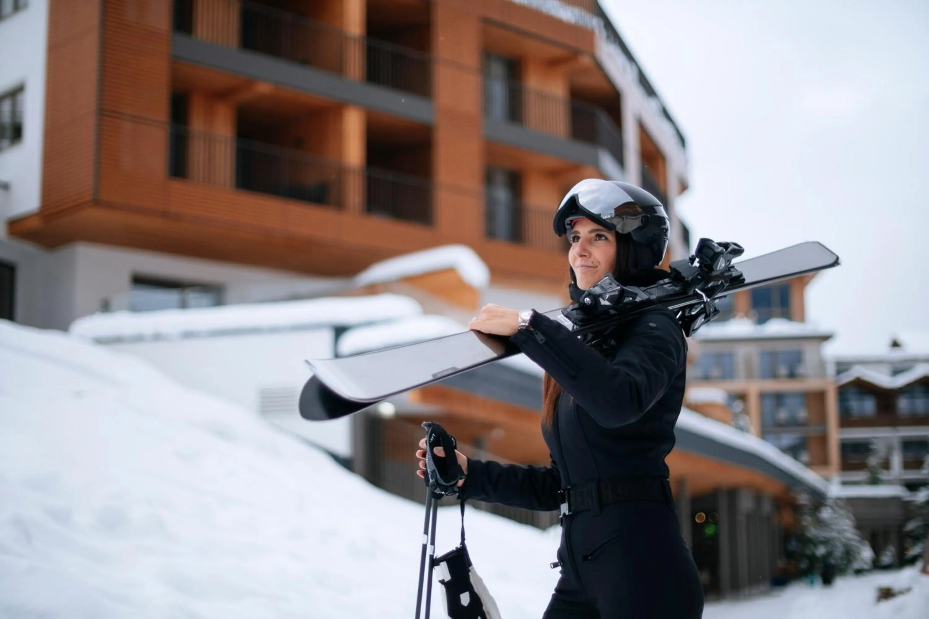 Skiing in DAS EDELWEISS - Salzburg Mountain Resort