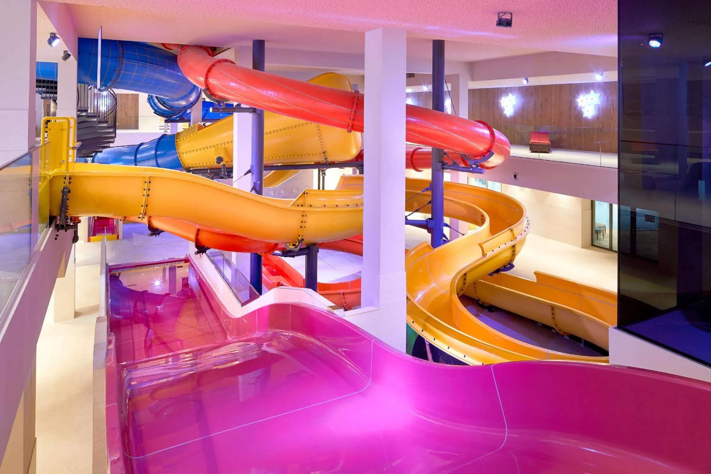 Aqua park in DAS EDELWEISS - Salzburg Mountain Resort